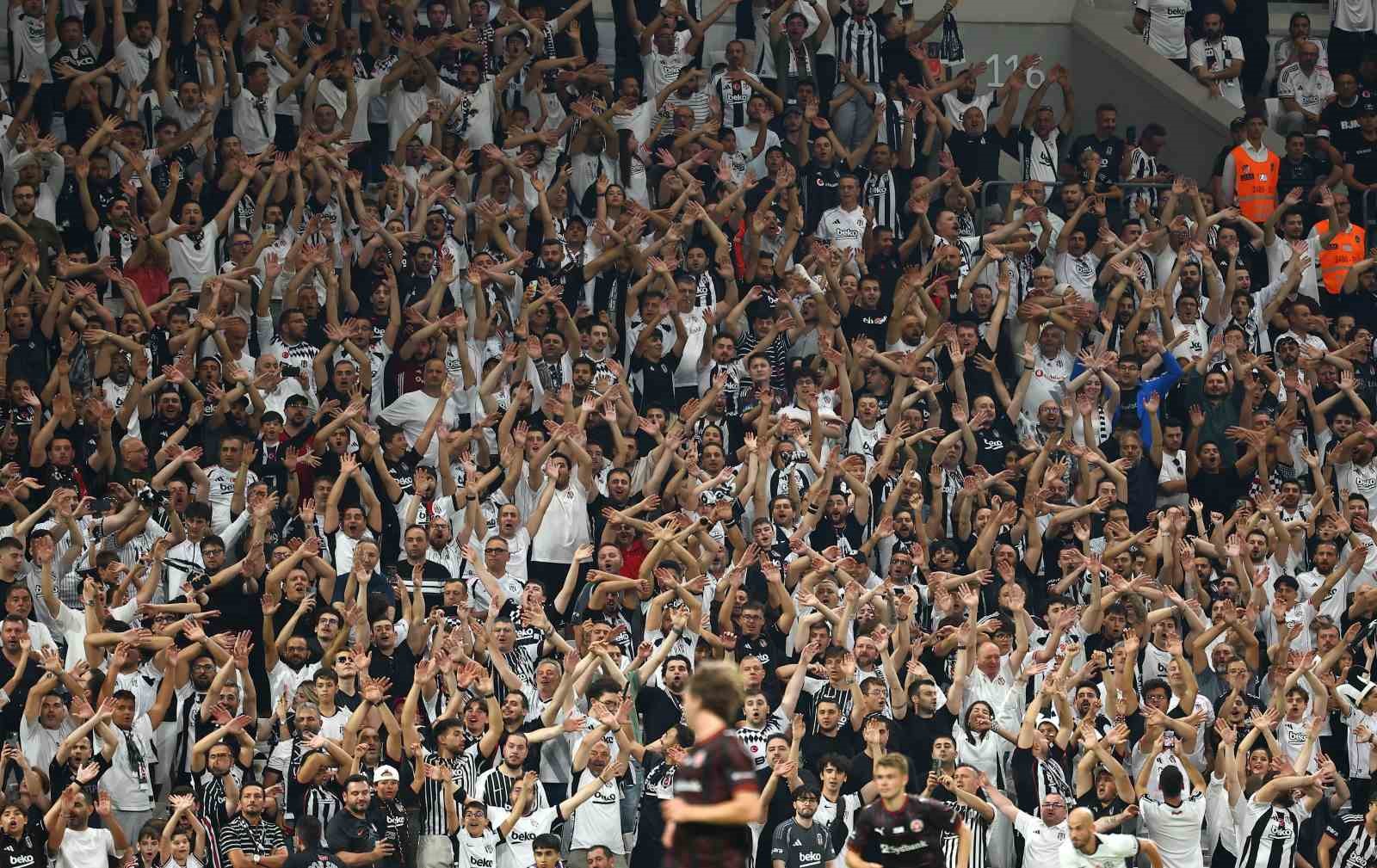 UEFA Avrupa Ligi: Beşiktaş: 1 - Midtjylland: 0 (Maç sonucu)