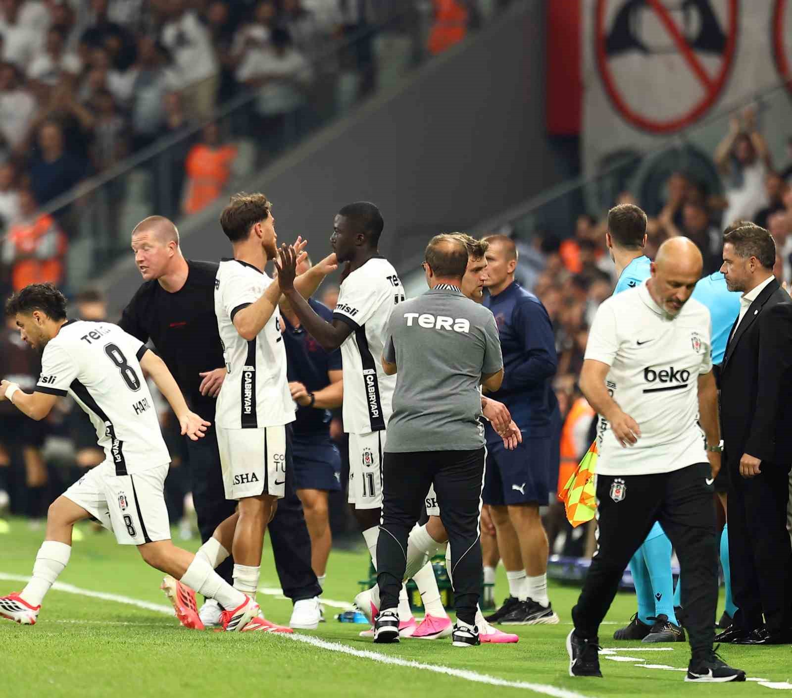 UEFA Avrupa Ligi: Beşiktaş: 1 - Midtjylland: 0 (Maç sonucu)