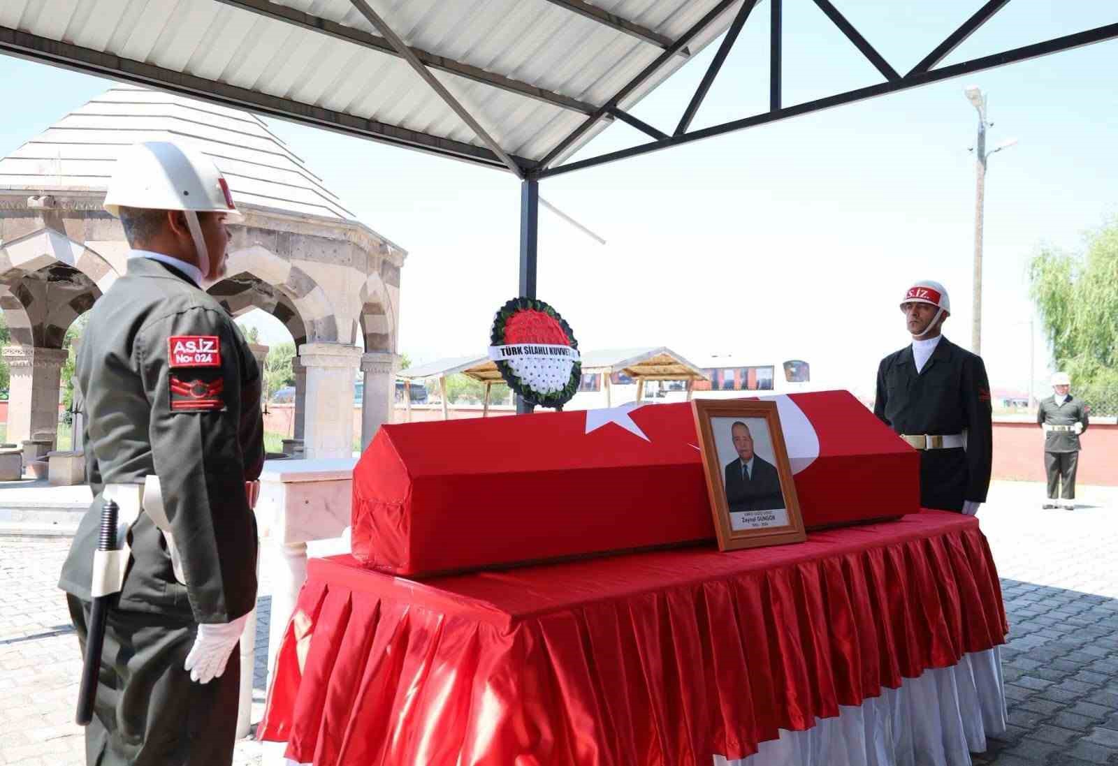 Kıbrıs Gazisi Güngör son yolculuğuna uğurlandı