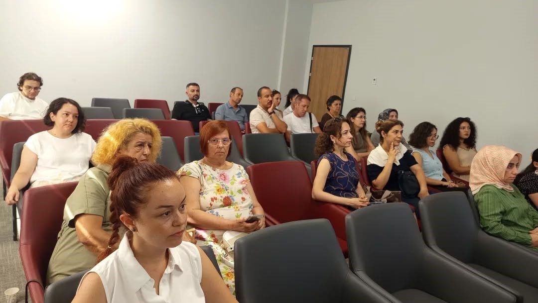 Nazilli’de okul yöneticilerine çocuk ruh sağlığı eğitimi