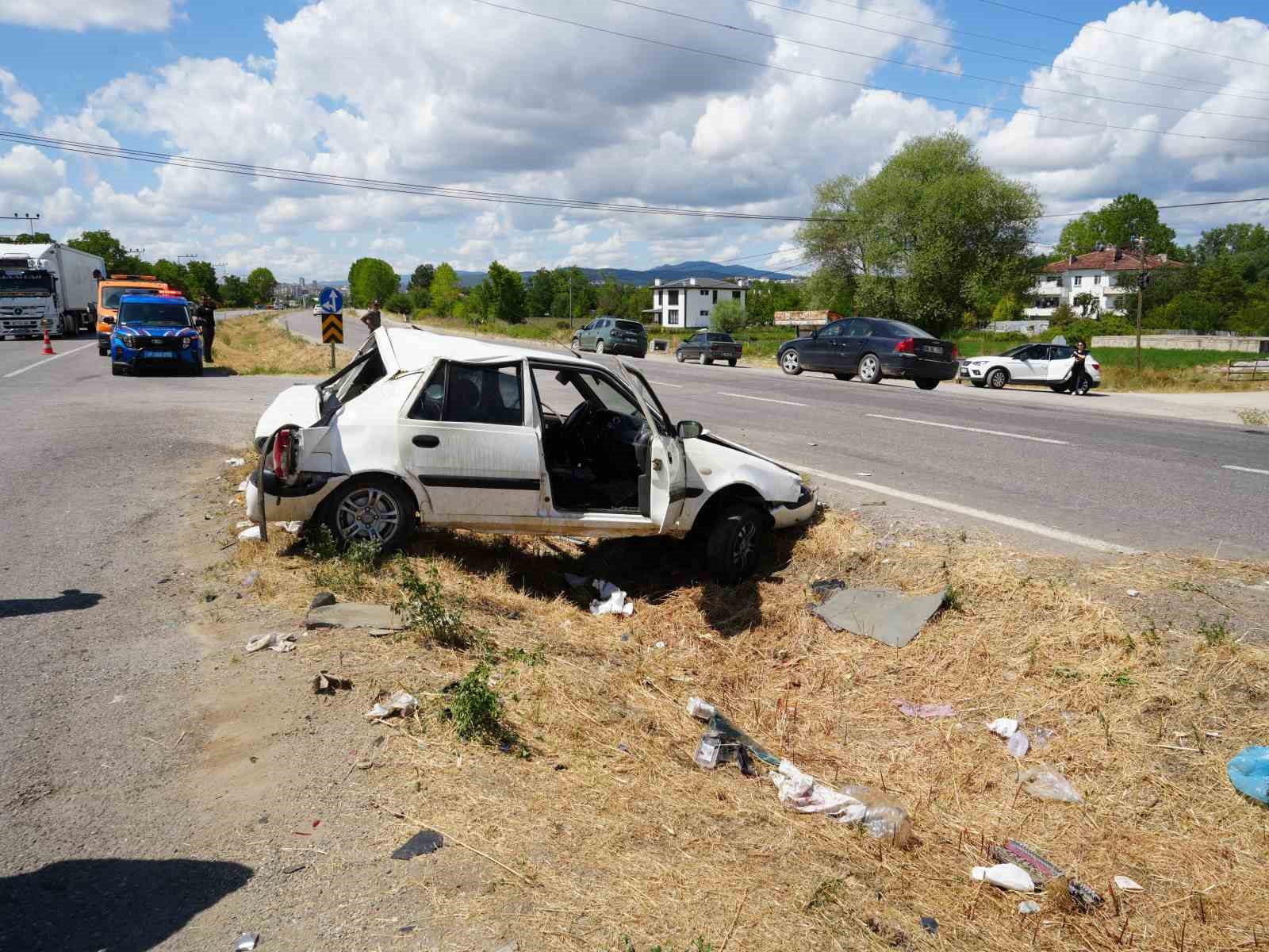 Kastamonu’da cip ile otomobil çarpıştı: 1’i ağır 5 yaralı