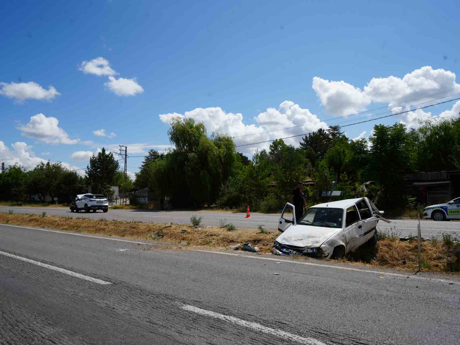 Kastamonu’da cip ile otomobil çarpıştı: 1’i ağır 5 yaralı
