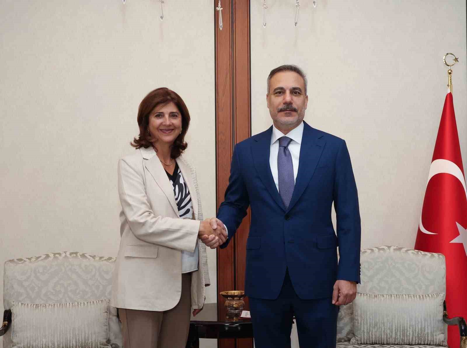 Bakan Fidan, BM Genel Sekreteri’nin Kıbrıs Konusunda Şahsi Temsilcisi Cuellar’ı kabul etti