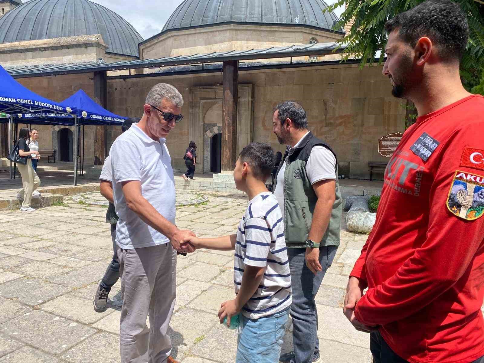 Seyitgazi’de orman şehitleri dualarla anıldı