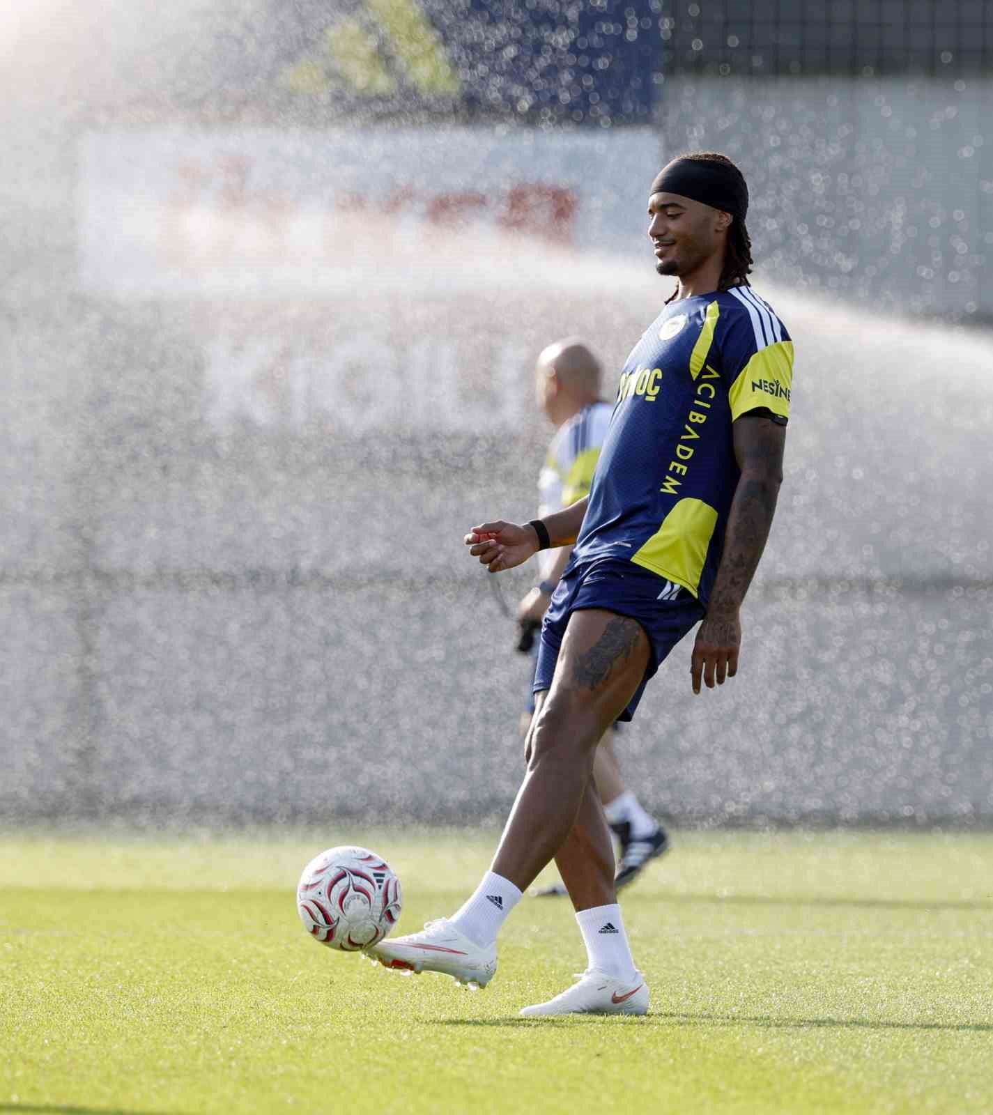 Fenerbahçe, Gornik Zabrze maçı hazırlıklarını sürdürdü