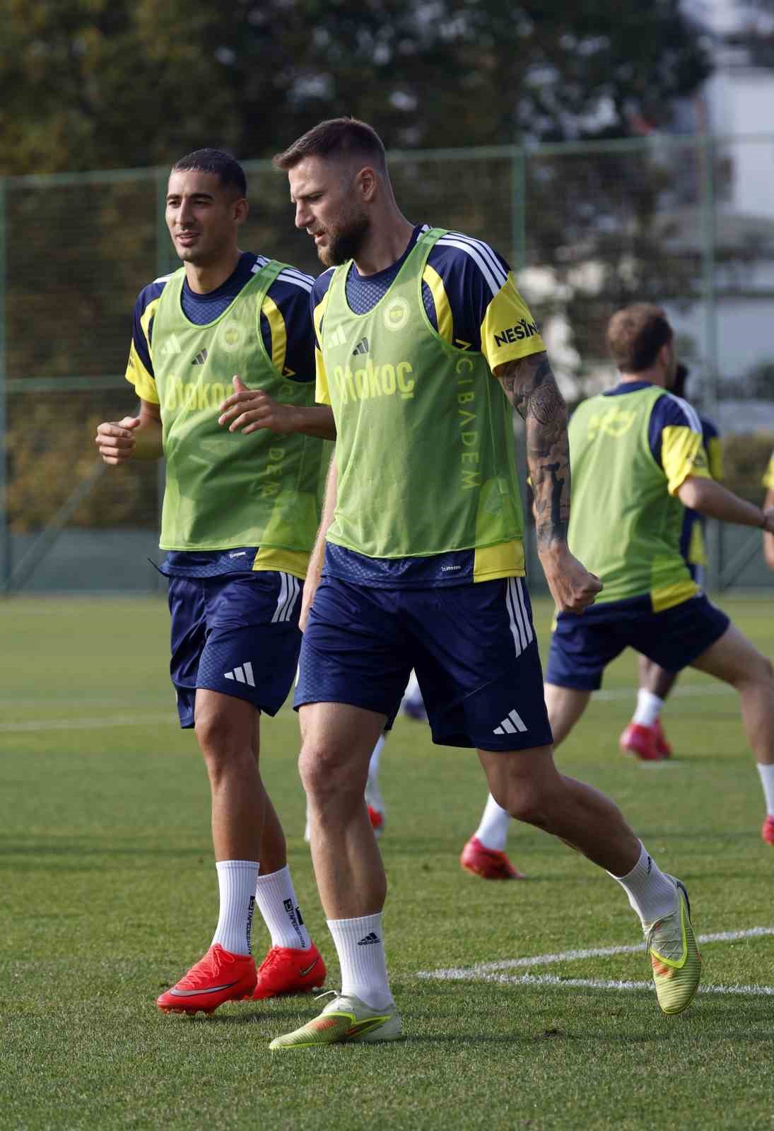 Fenerbahçe, Gornik Zabrze maçı hazırlıklarını sürdürdü