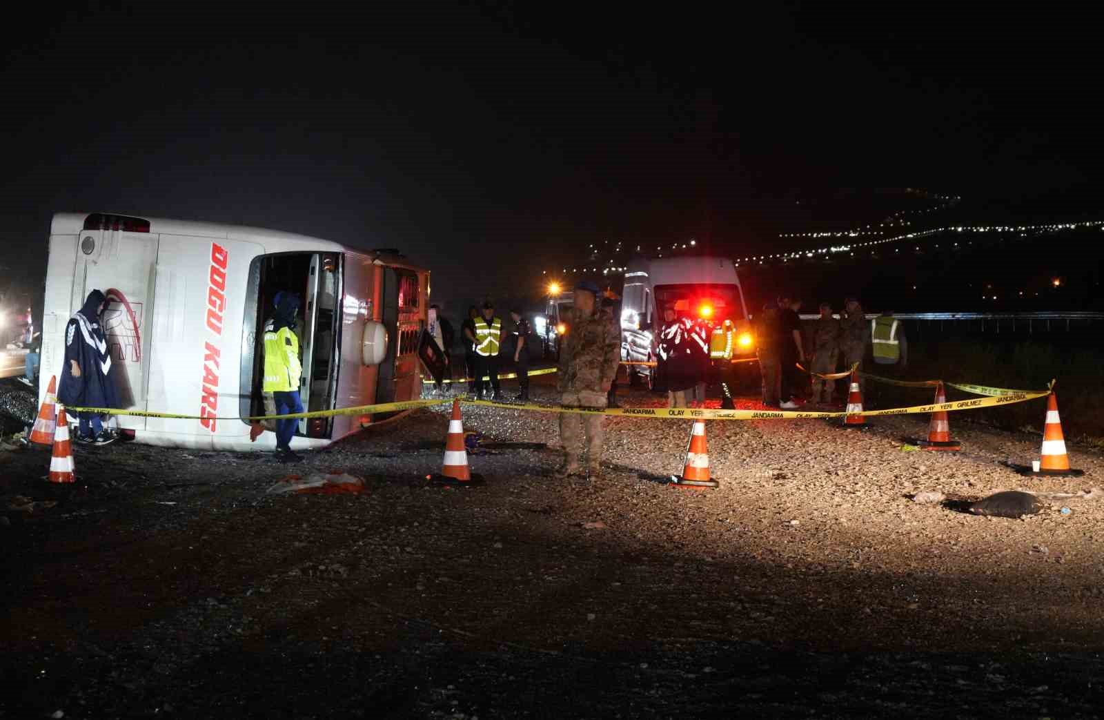 Otobüs kazasında yaralı sayısı 40’a yükseldi