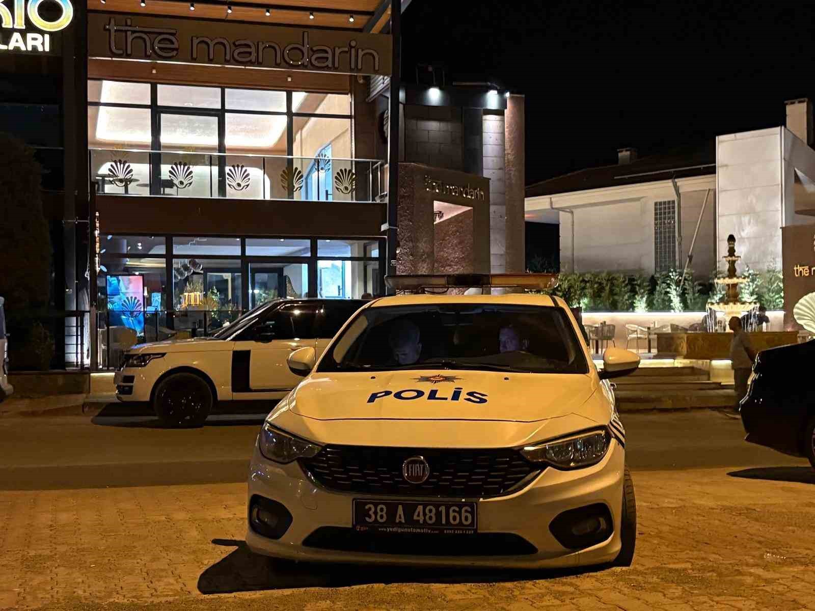 Kafedeki bıçaklamada gözaltına alınan 7 şüpheliden 1’i tutuklandı