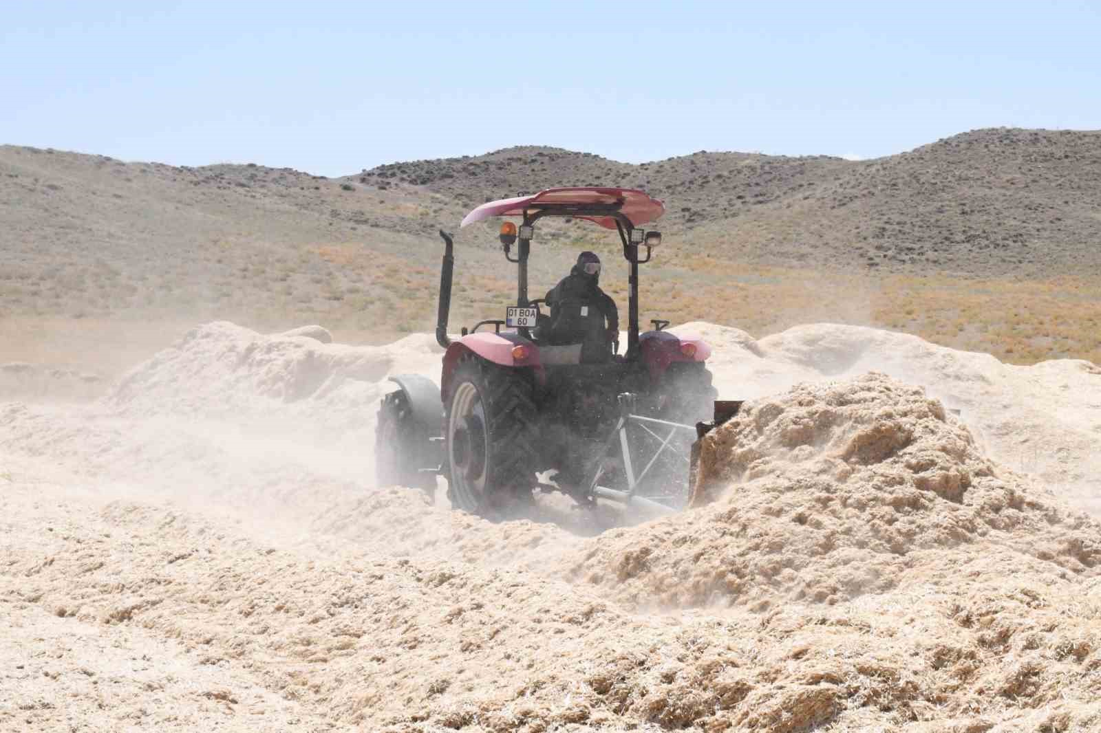 Yozgat’ta saman mesaisi: Tozun içinde ekmek mücadelesi