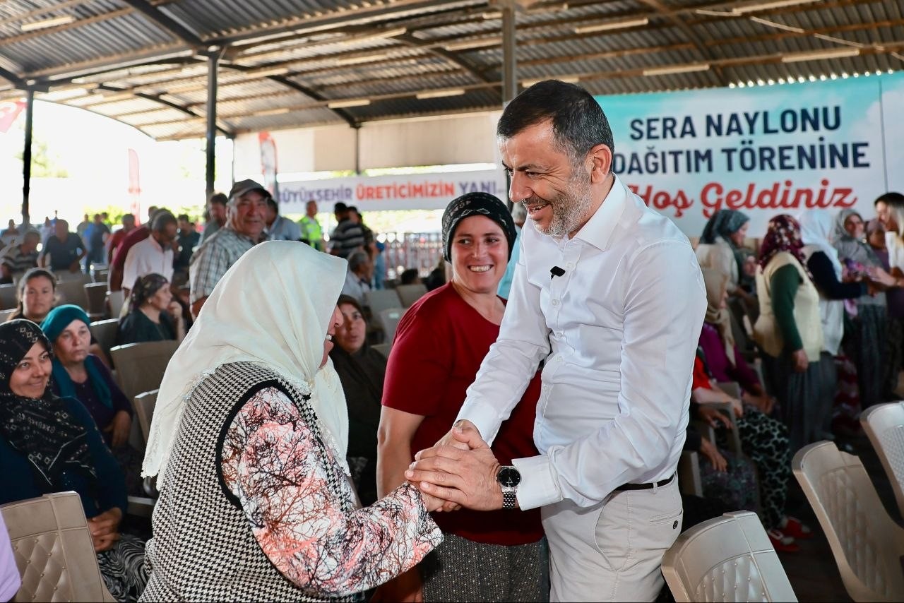 Başkan Çavuşoğlu’ndan Beyağaç’a çıkarma