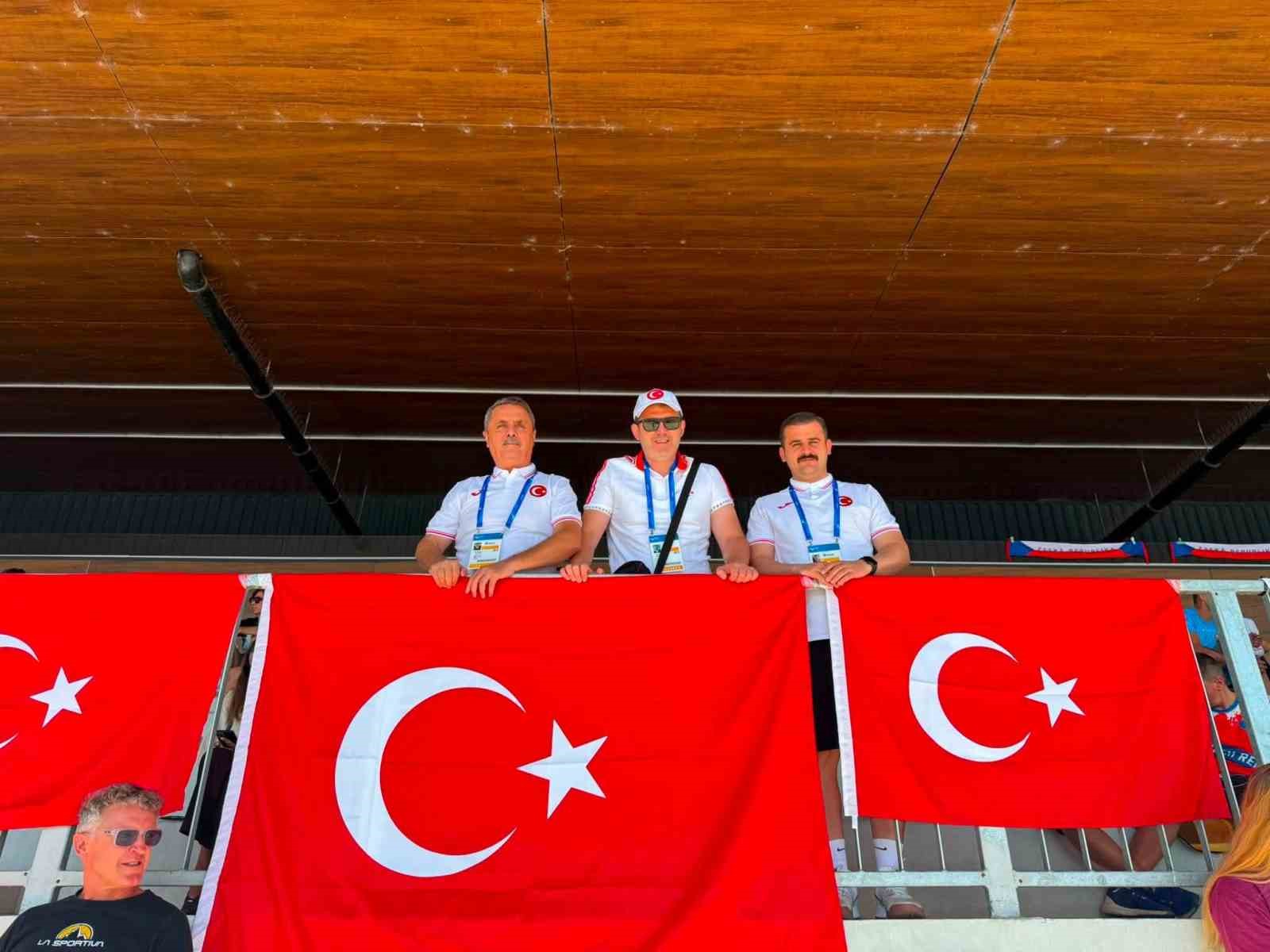 Muğlalı Milli kanocu Karahan Avrupa 3’üncüsü oldu