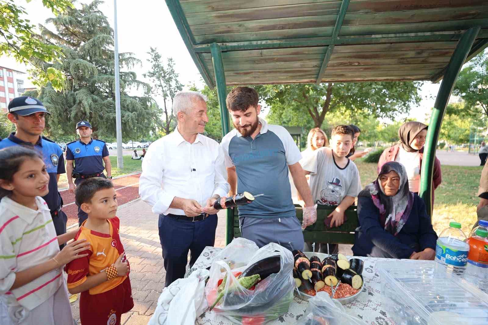 Tahmazoğlu, kamera ve dron destekli park denetimine katıldı