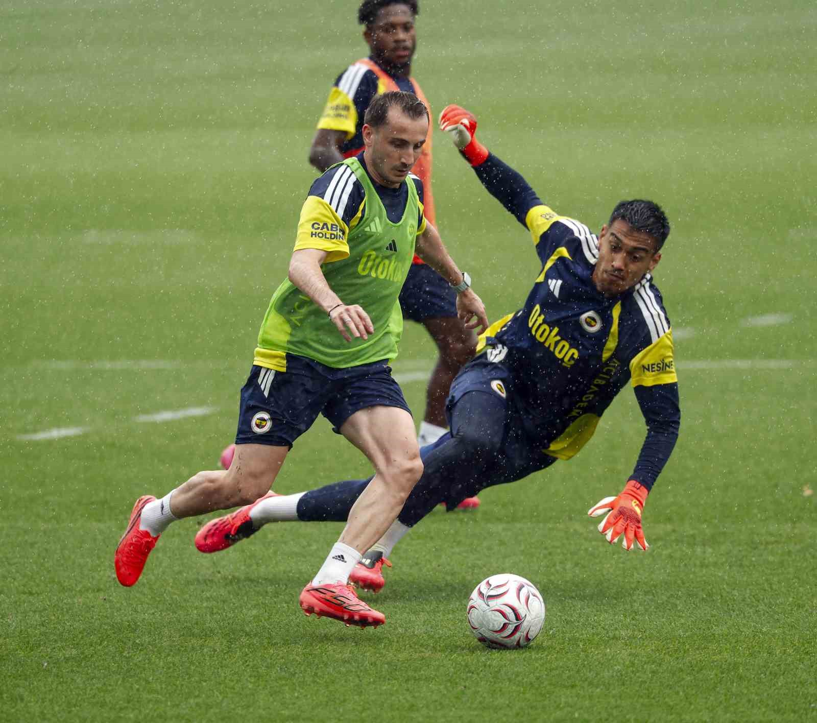 Fenerbahçe’de Gornik Zabrze maçı hazırlıkları devam etti