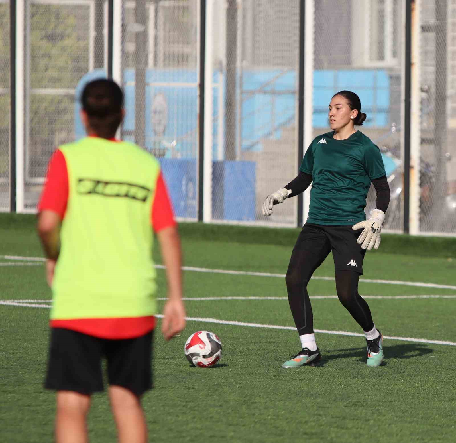 Kayseri Kadın Futbol Kulübü, Süper Lig’e hazırlanıyor