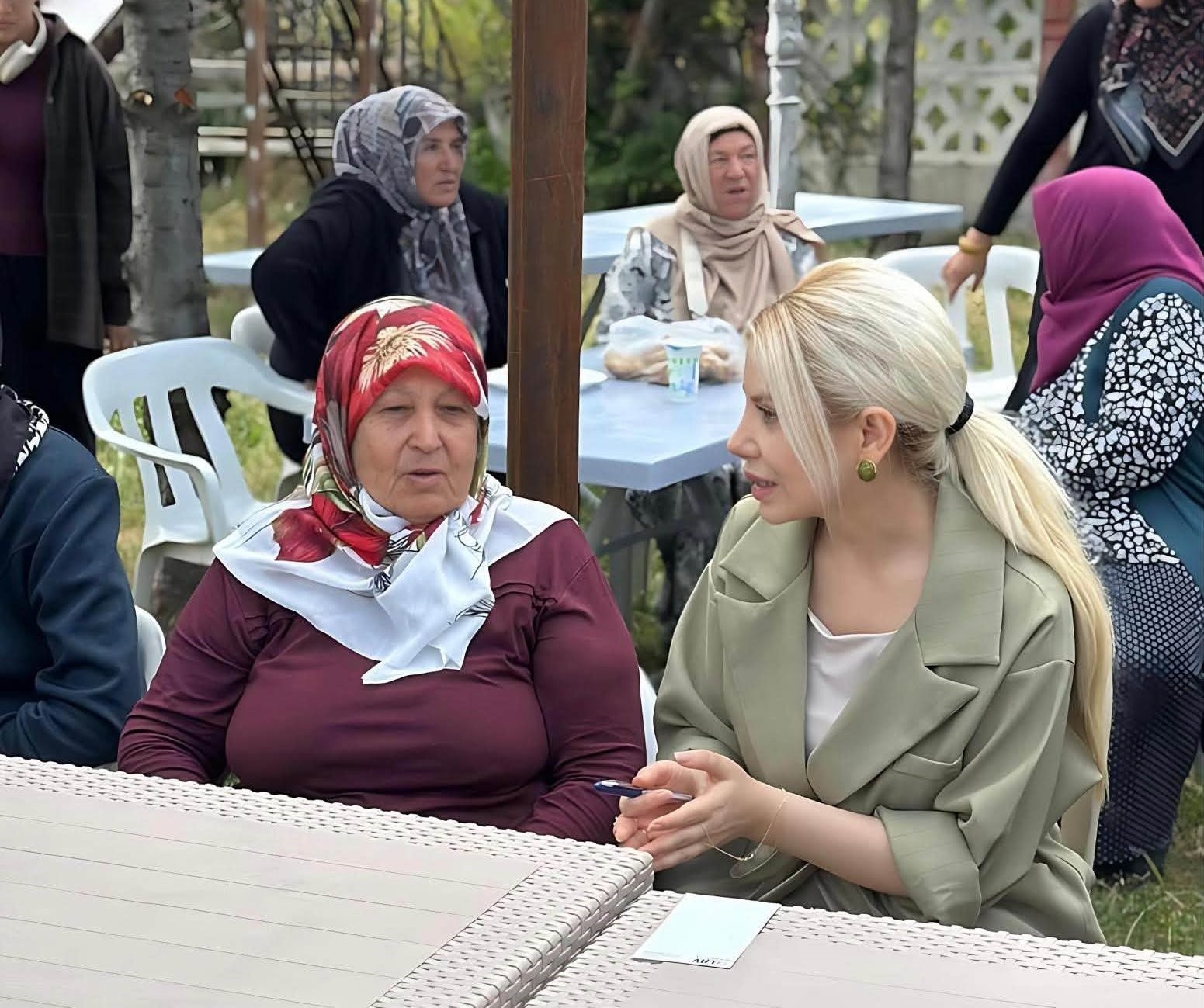 Altıntaş Kaymakamı Yıldırım’dan köy ziyaretleri