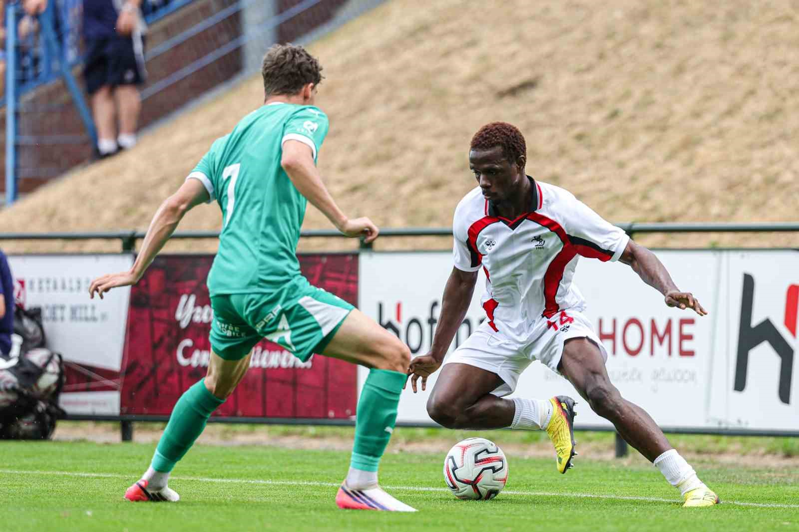 Hazırlık maçı: Samsunspor: 0 - RAAL La Louviere: 0