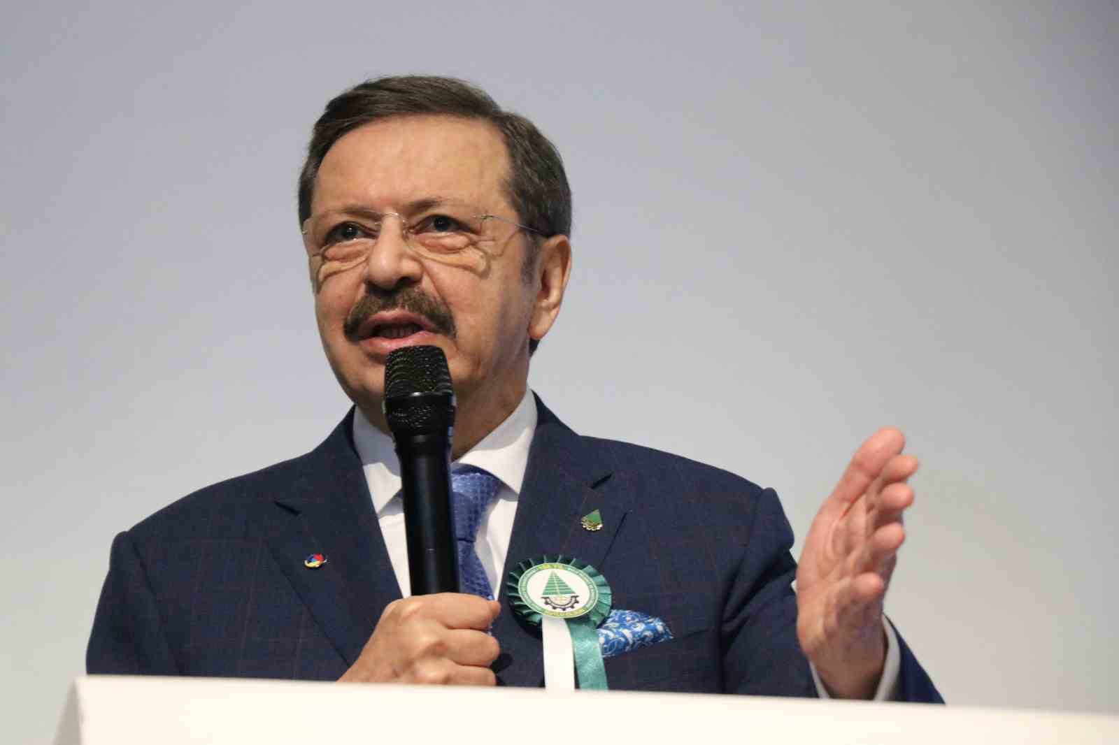 TOBB Başkanı Hisarcıklıoğlu: "Babanın oğula kefil olmadığı yerde biz kefil oluyoruz"
