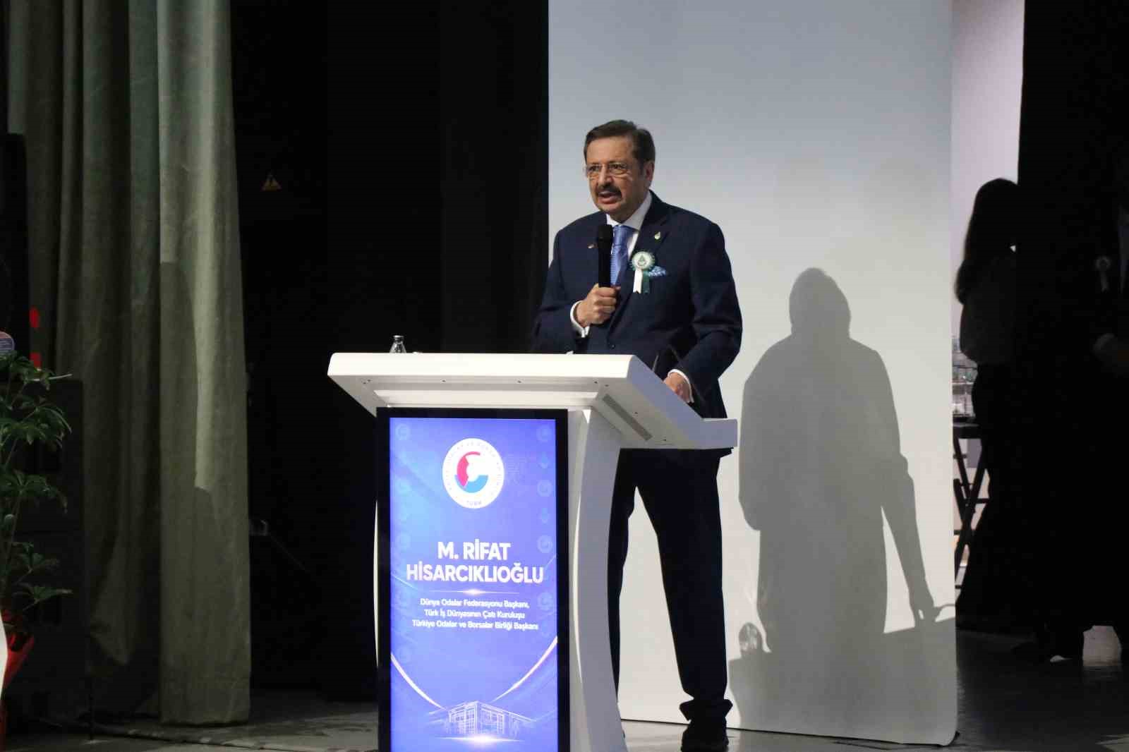 TOBB Başkanı Hisarcıklıoğlu: "Babanın oğula kefil olmadığı yerde biz kefil oluyoruz"