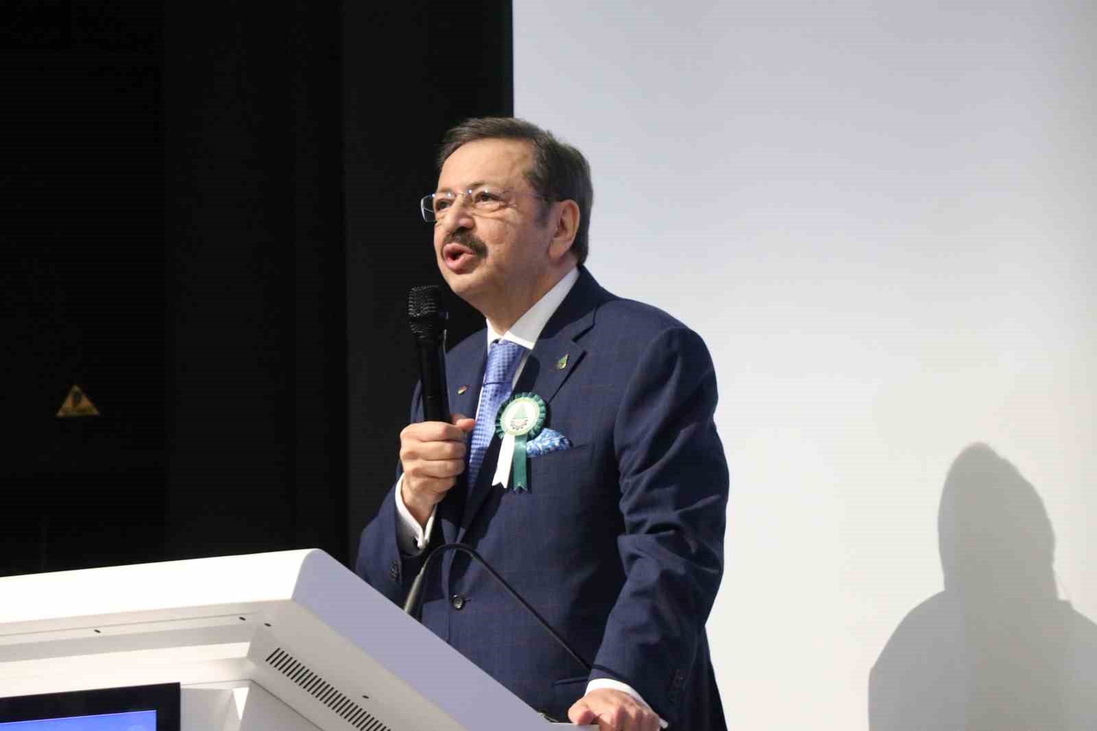 TOBB Başkanı Hisarcıklıoğlu: "Babanın oğula kefil olmadığı yerde biz kefil oluyoruz"