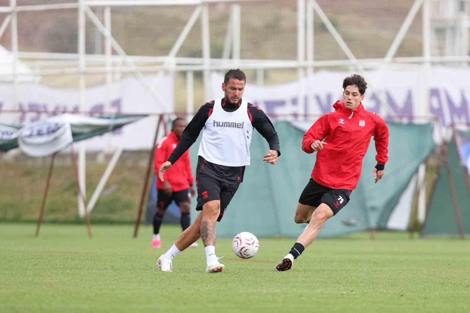 Sivasspor, güç depoluyor
