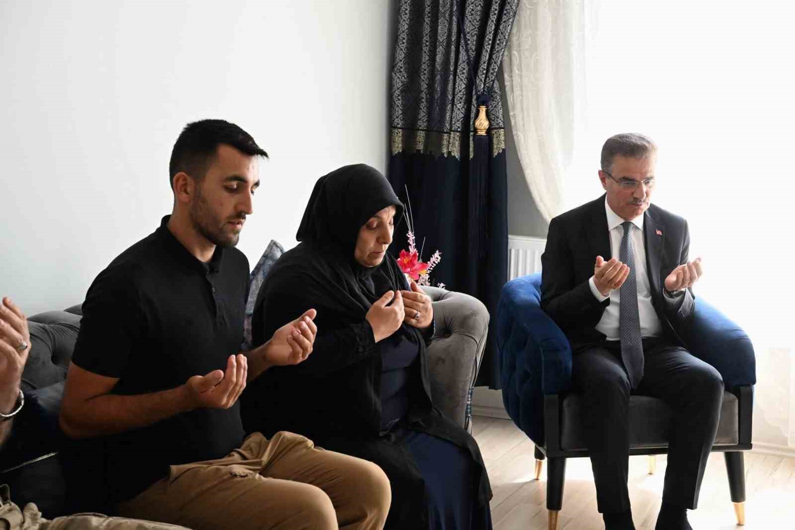 Vali Baruş’tan Köprüköy çıkarması