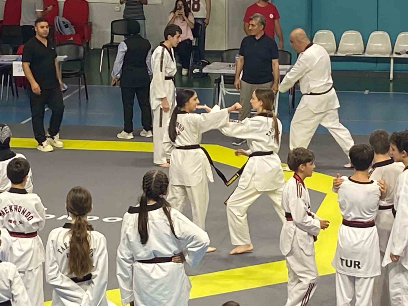 Oltulu taekwondocu Semanur Duran’dan büyük başarı: 18 yaşında ikinci DAN derecesi