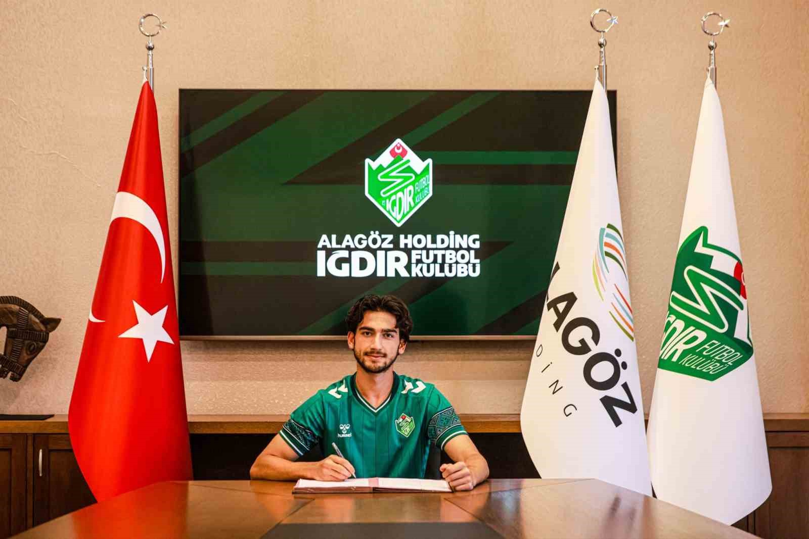 Iğdır FK, Yiğit Ali Buz’u kadrosuna kattı