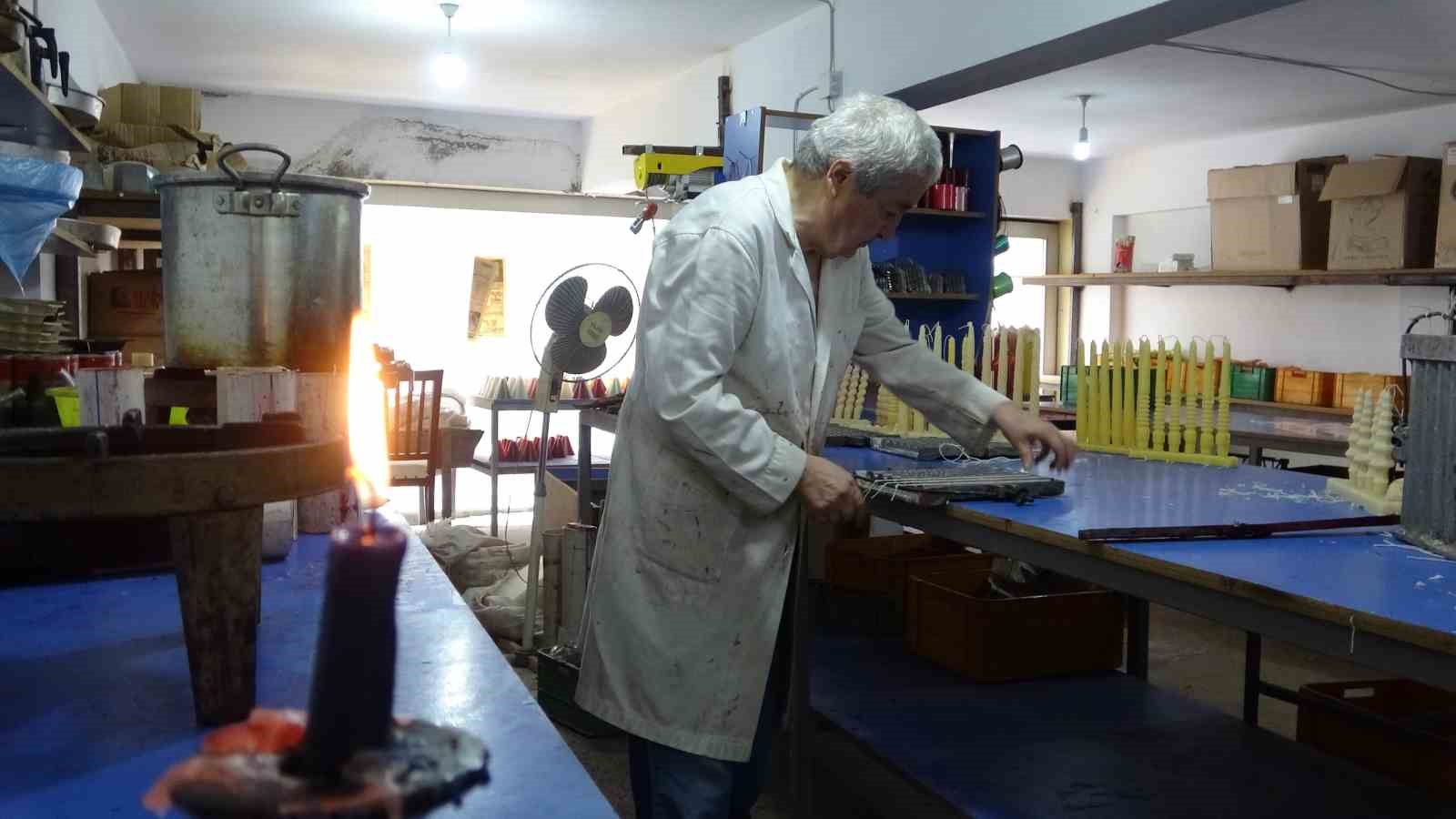 Karanlığı aydınlatan zanaat, geleceğini arıyor
