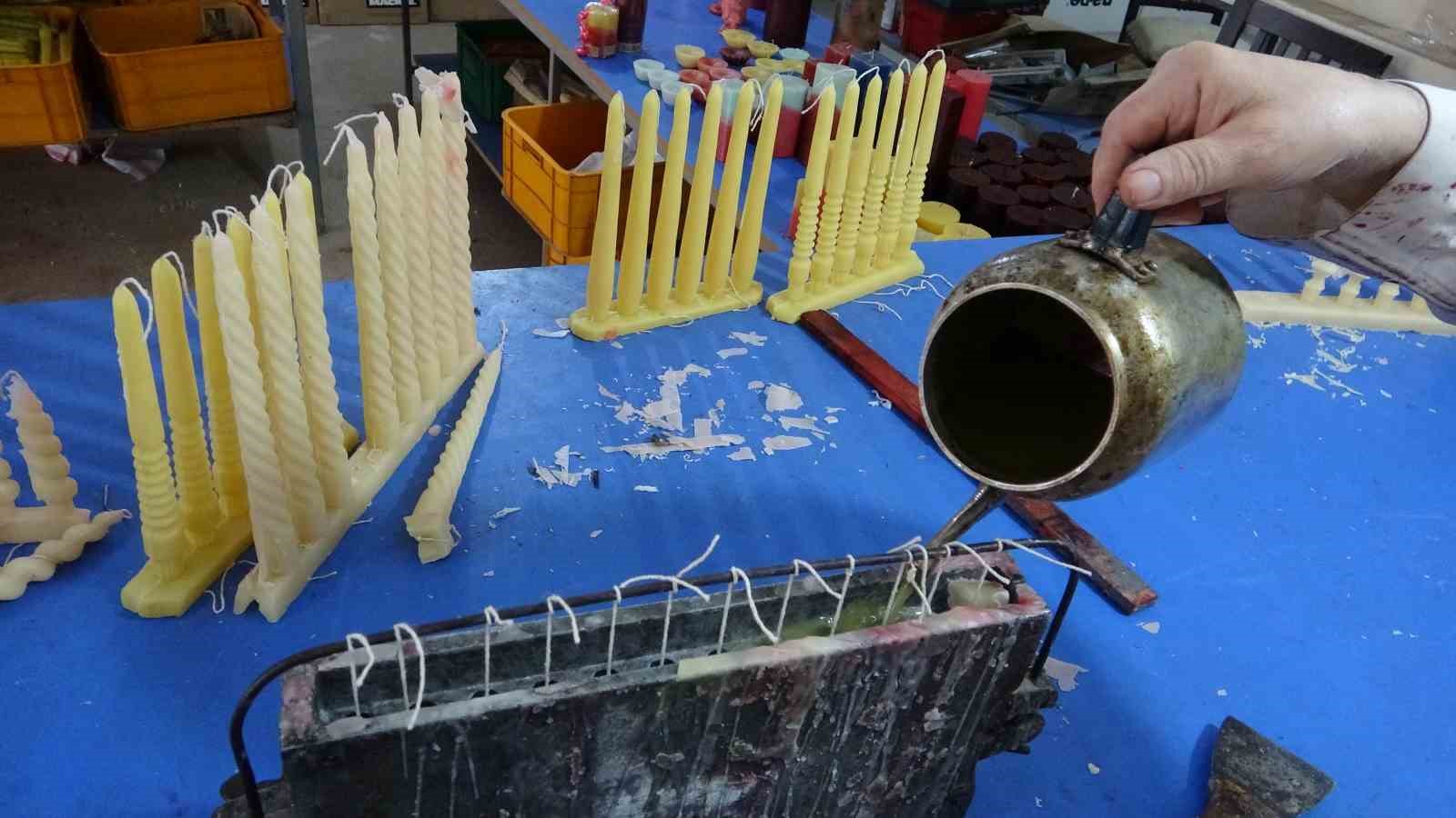 Karanlığı aydınlatan zanaat, geleceğini arıyor