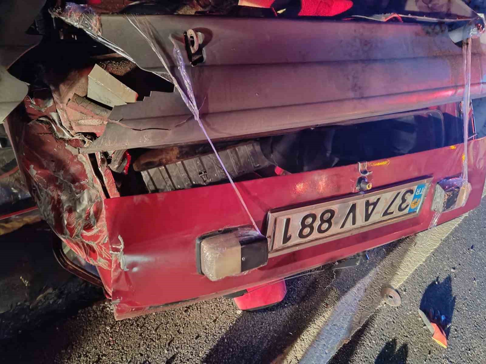 Susurluk’ta trafik kazası: 1’i çocuk 5 yaralı