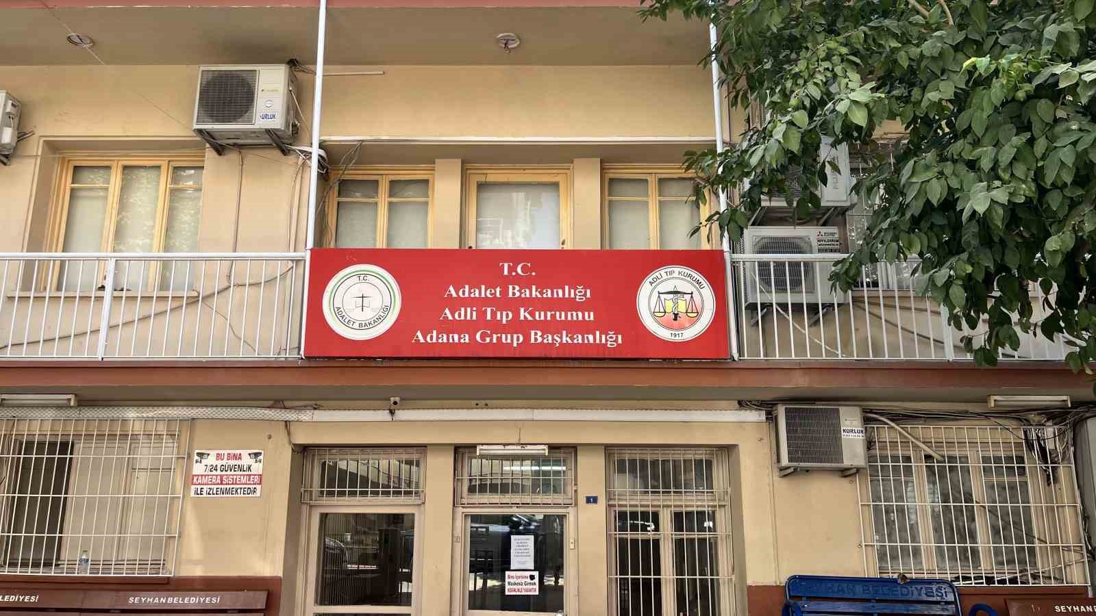 Önce kadını, daha sonra da iki görgü tanığını öldürmüş