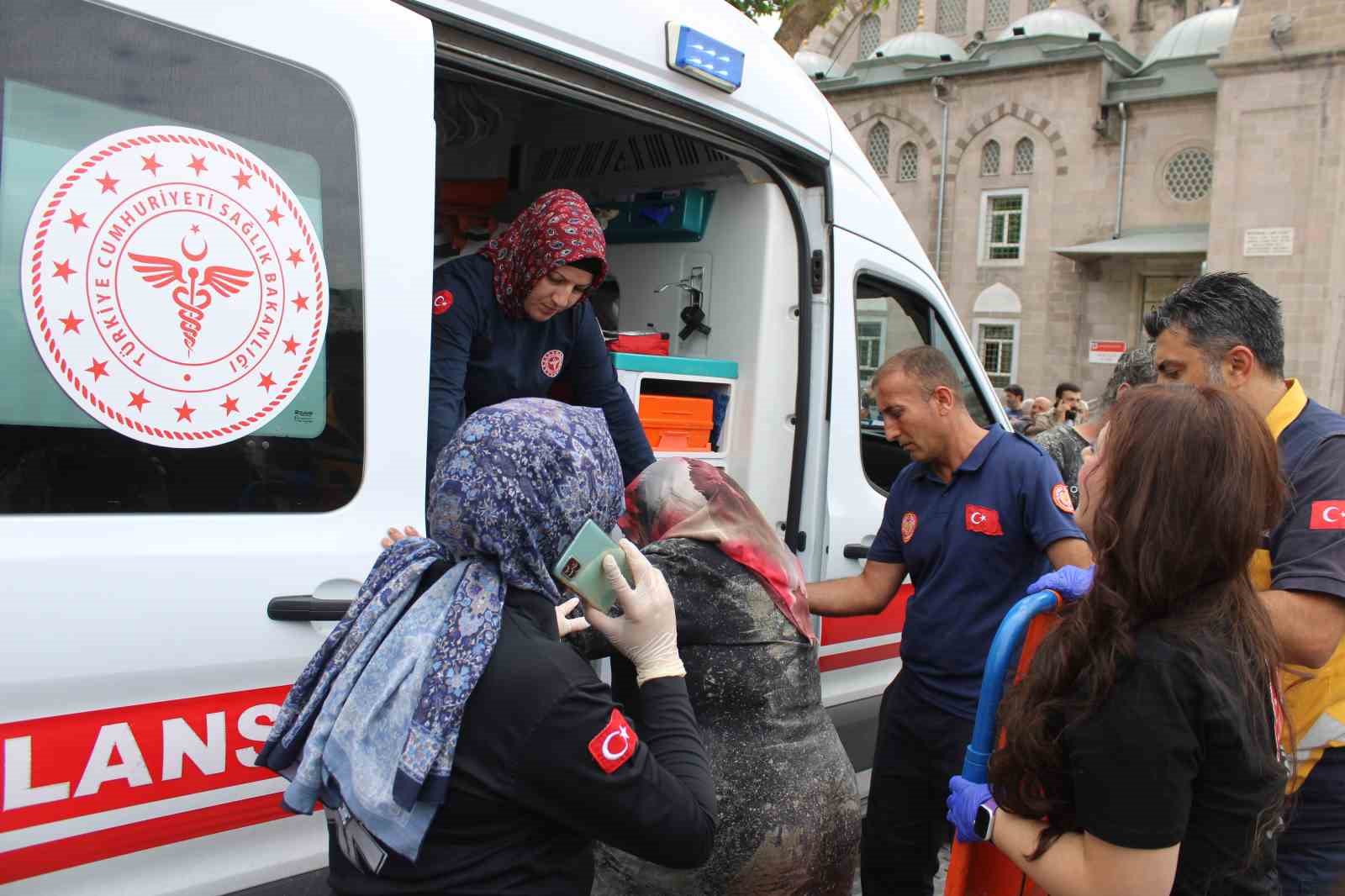 Beton mikserinin pompası patladı: 5 kişi hastaneye kaldırıldı