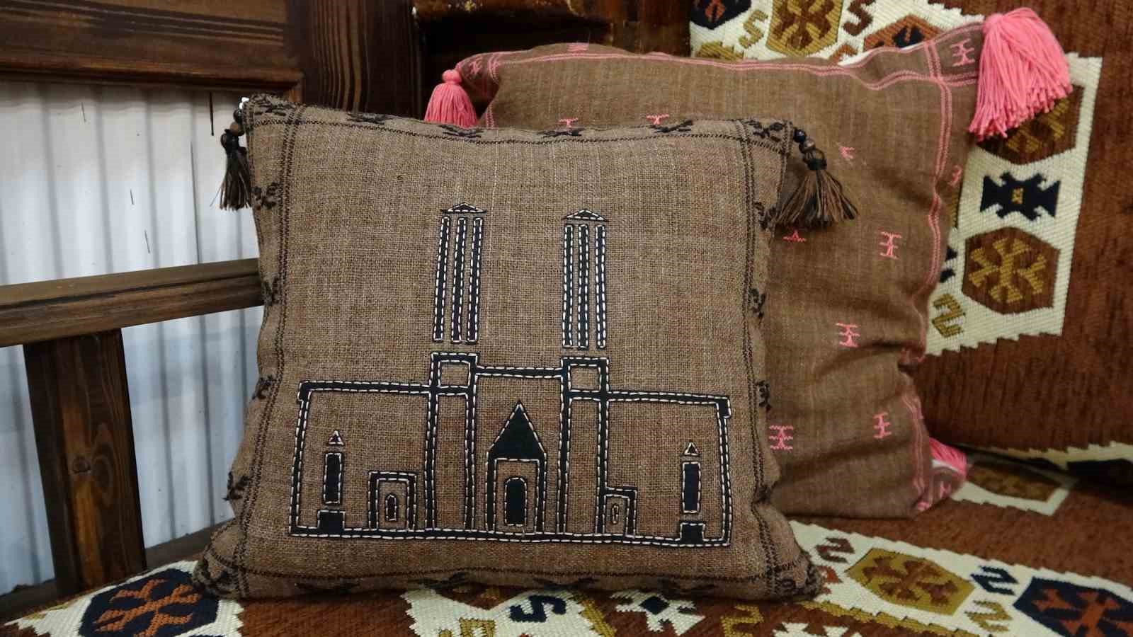 Geleneksel ehram modern dokunuşlarla geleceğe taşınıyor