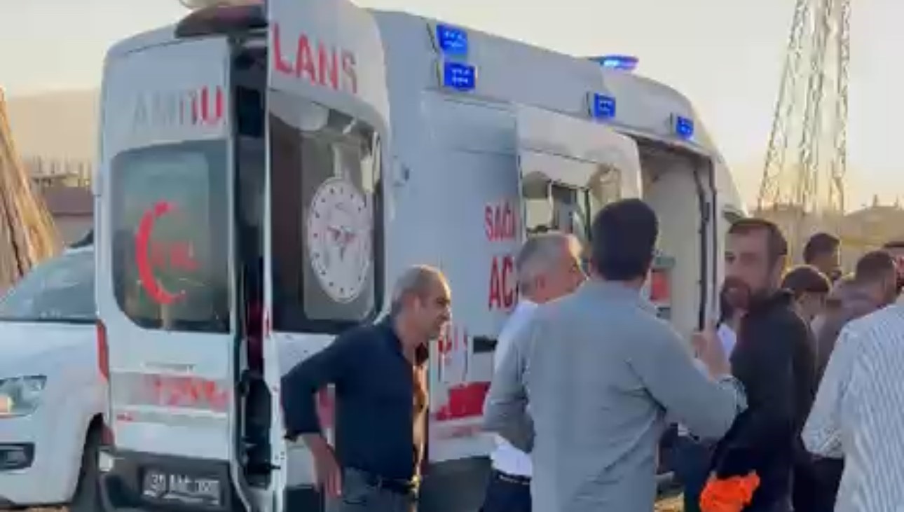 Hakkari’de üç ayrı trafik kazası: 1 ölü, 7 yaralı
