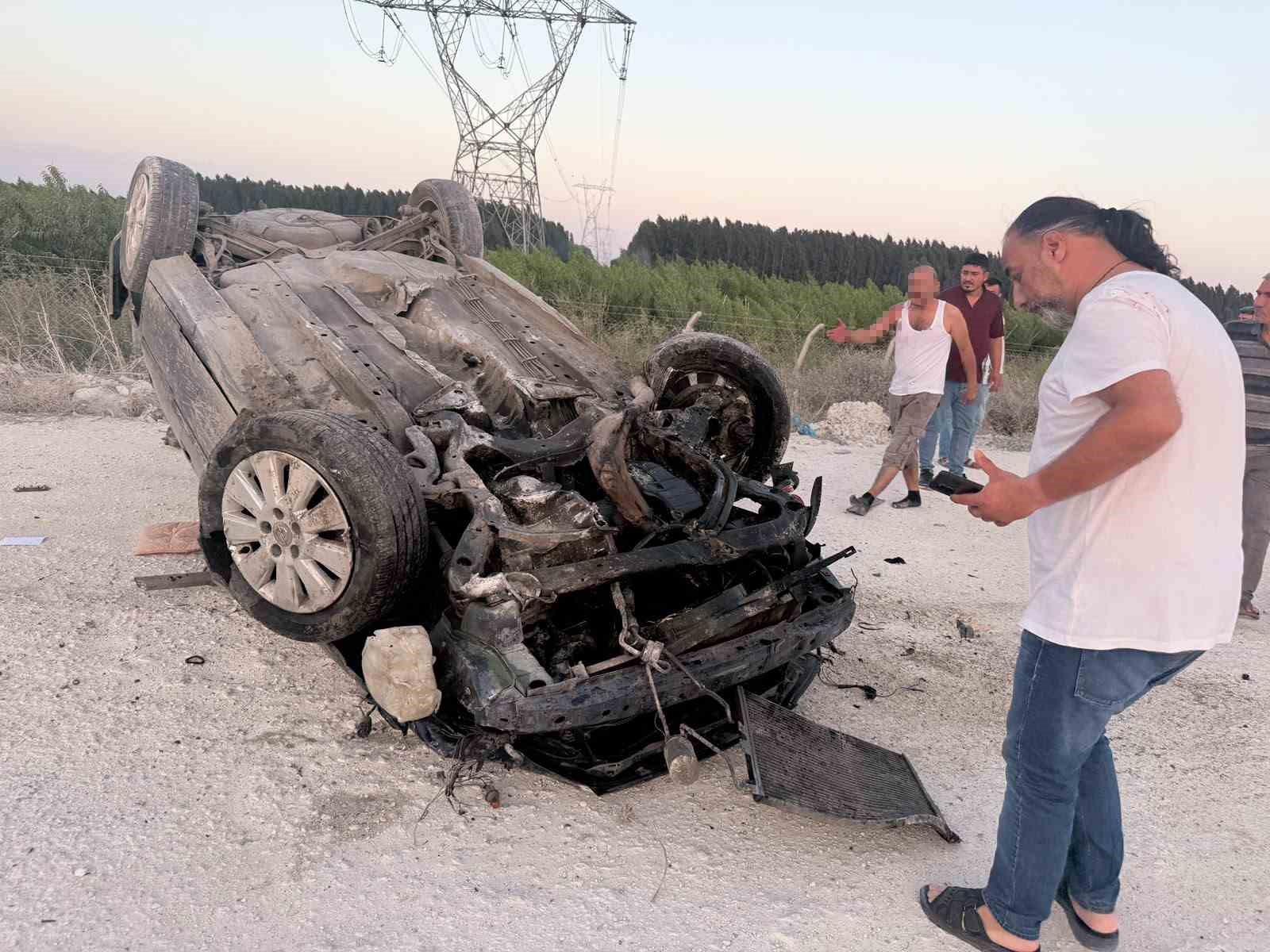 Mersin’de stabilize yolda otomobil takla attı: 1 ölü,1 yaralı