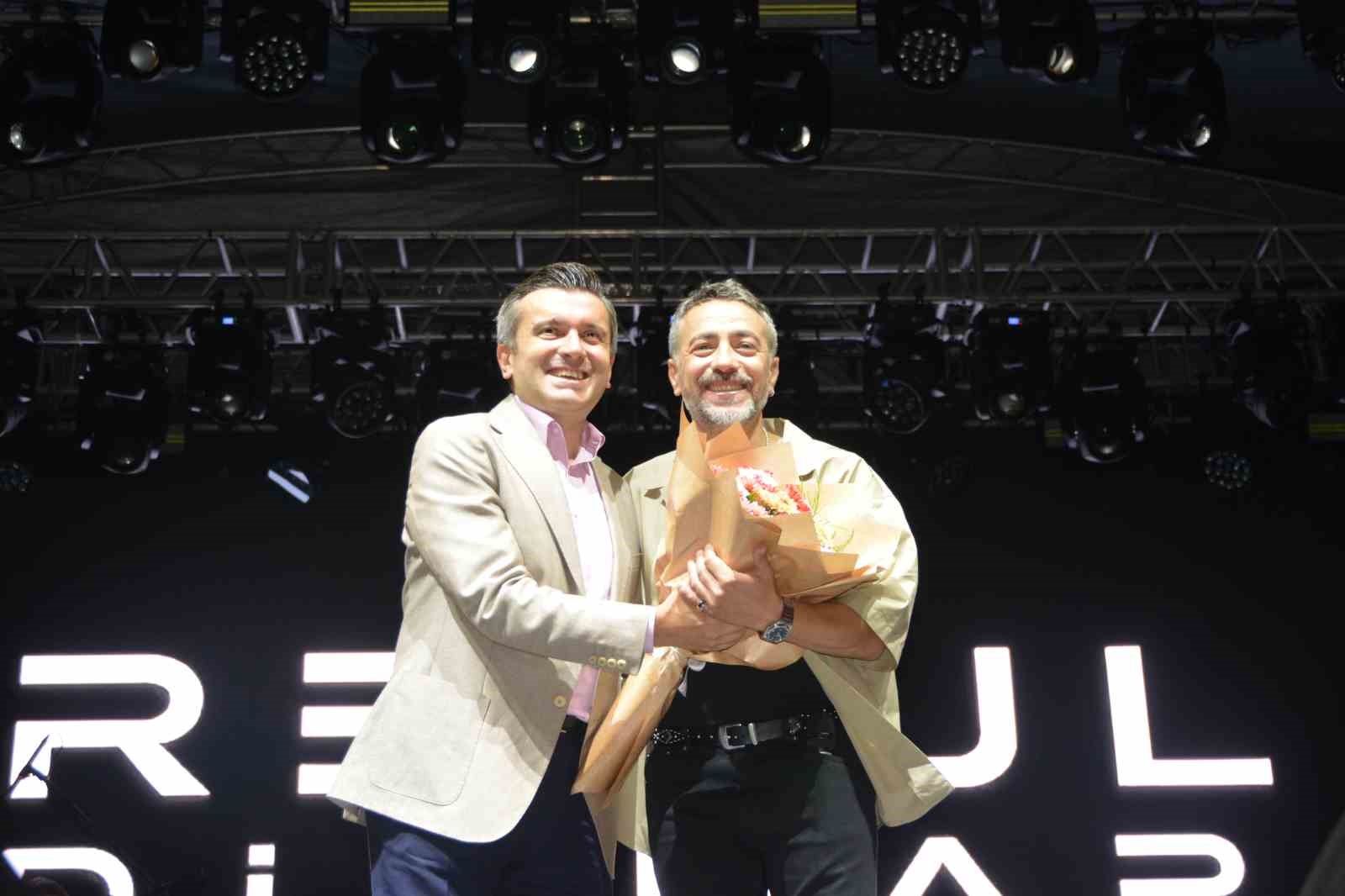 Resul Dindar, Ordu’da sahne aldı