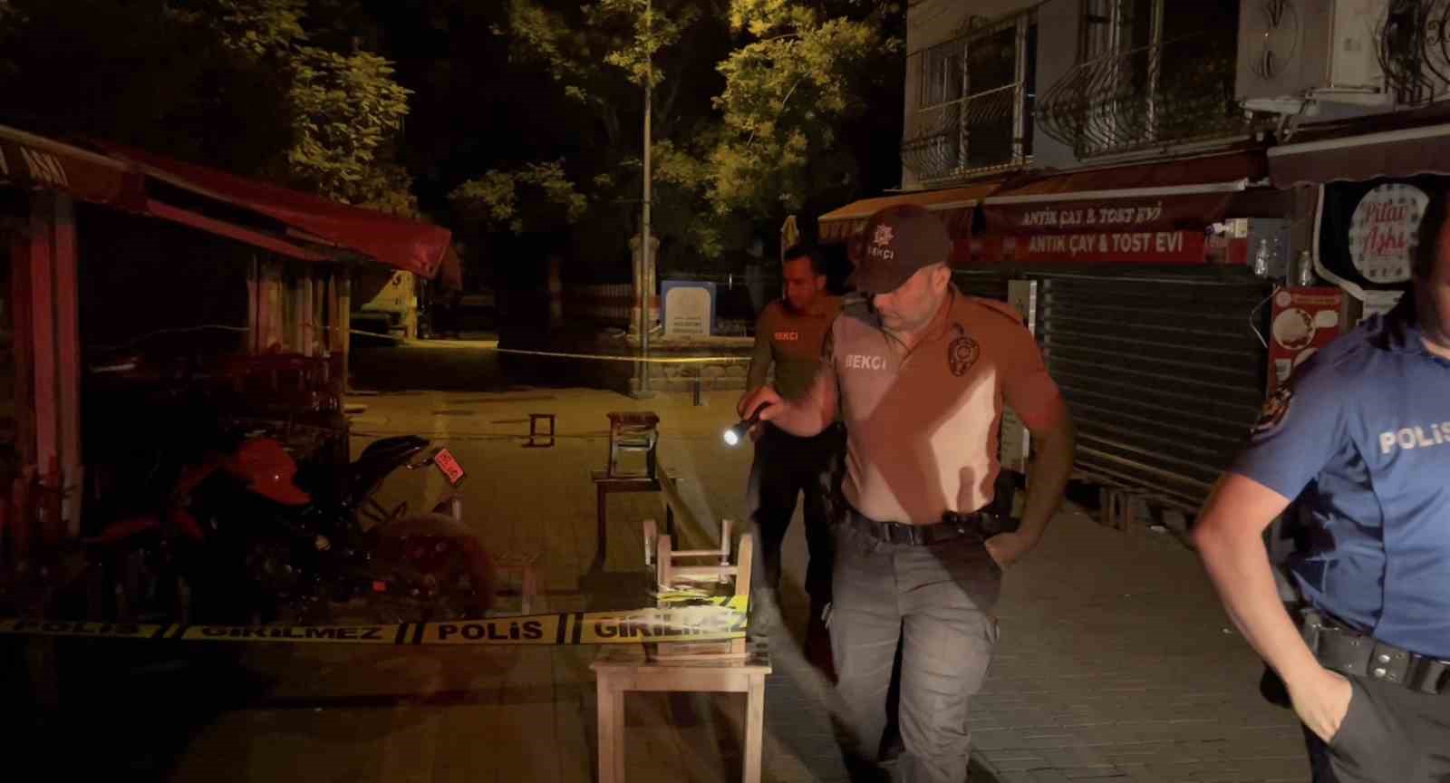 Bursa’nın en işlek sokağında kurşun yağdırdılar