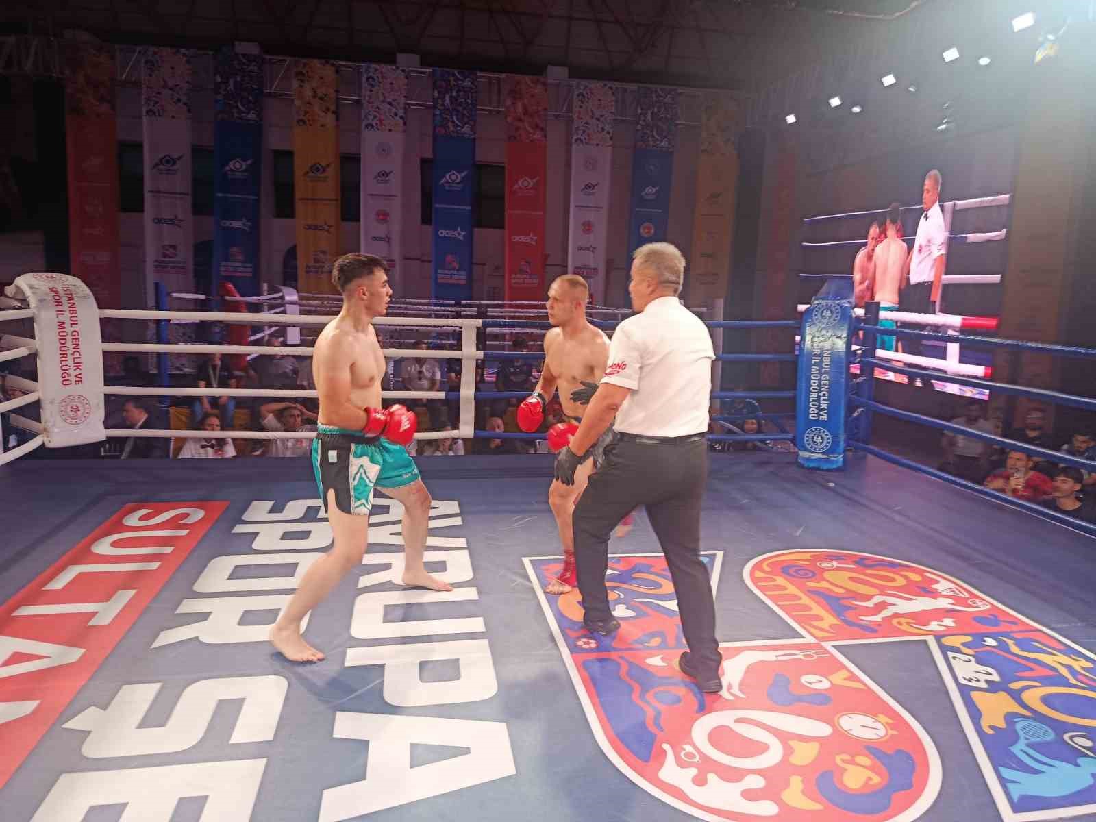 Sultangazi, Türkiye Profesyonel Kick Boks Turnuvası’na ev sahipliği yaptı