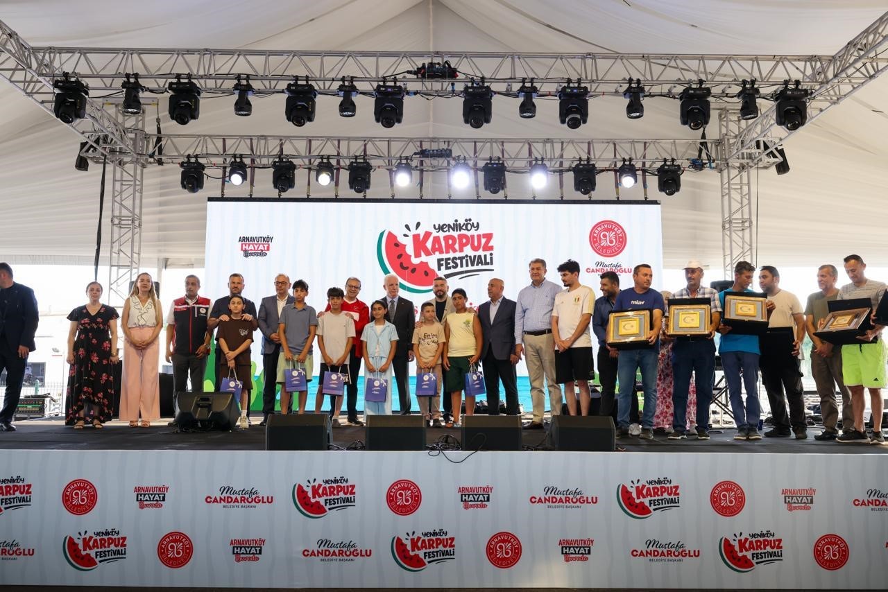Arnavutköy’de Yeniköy Karpuz Festivali yoğun katılımla gerçekleştirildi