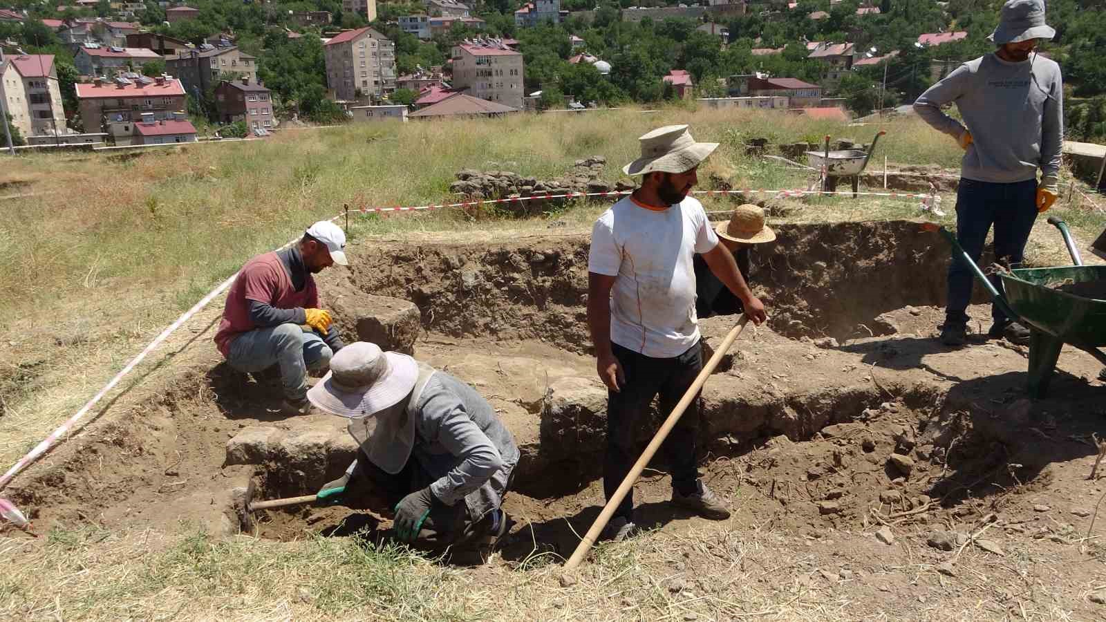 Bitlis Kalesi’nde kazılar büyük ölçüde tamamlandı
