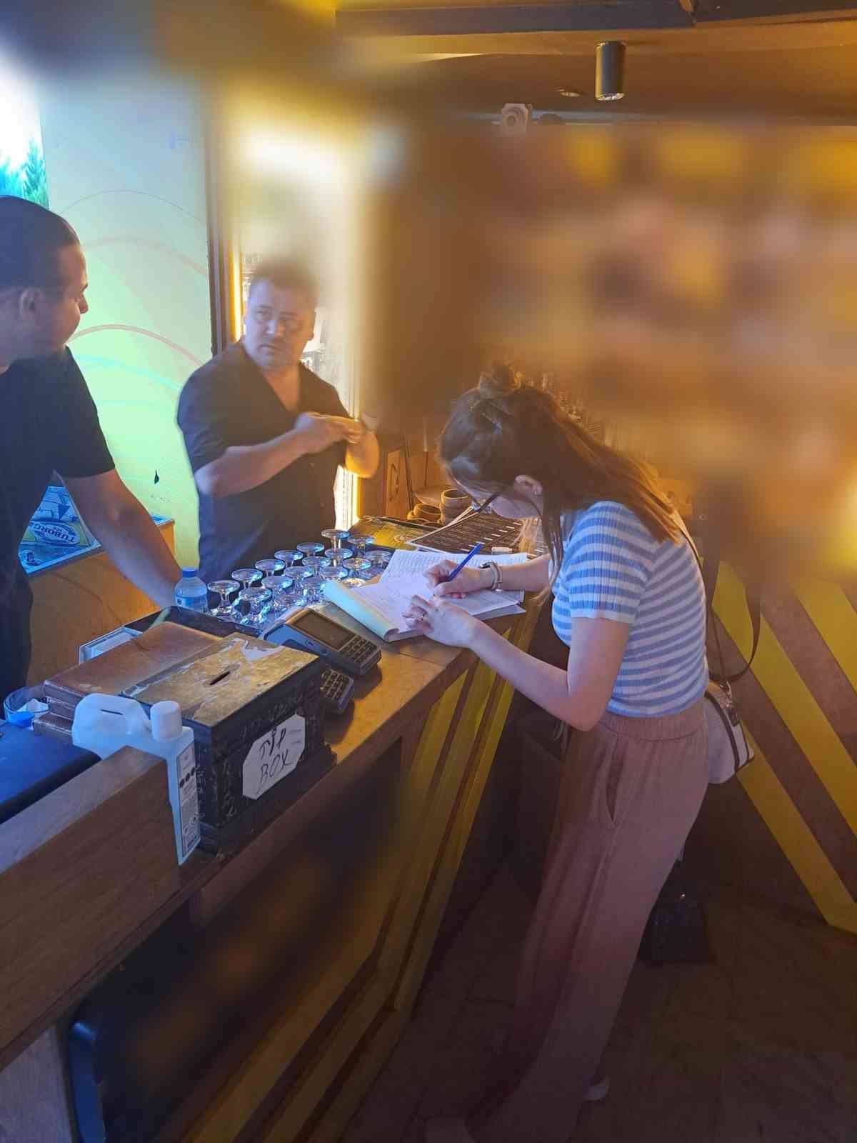 Didim’de gece saatlerinde gıda denetimi