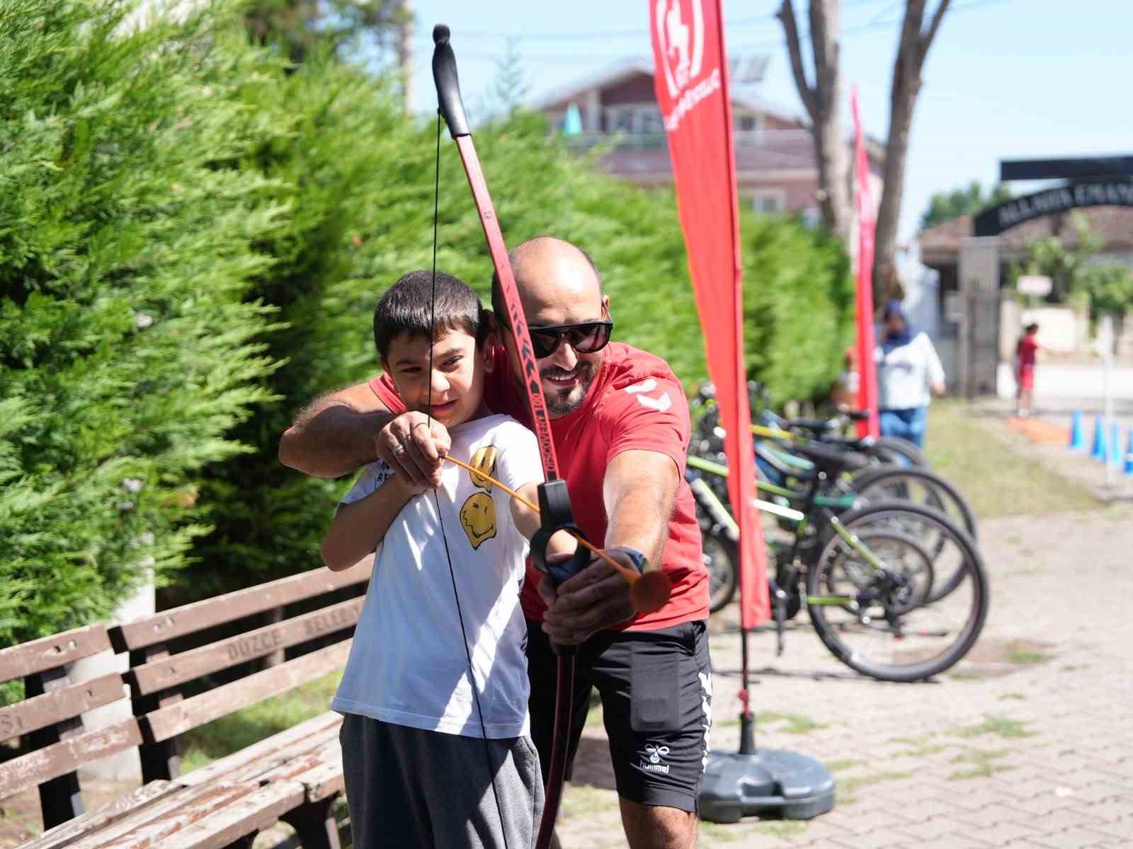 Kur’an kursuna gidenlen hem eğlendi hem spor yaptı