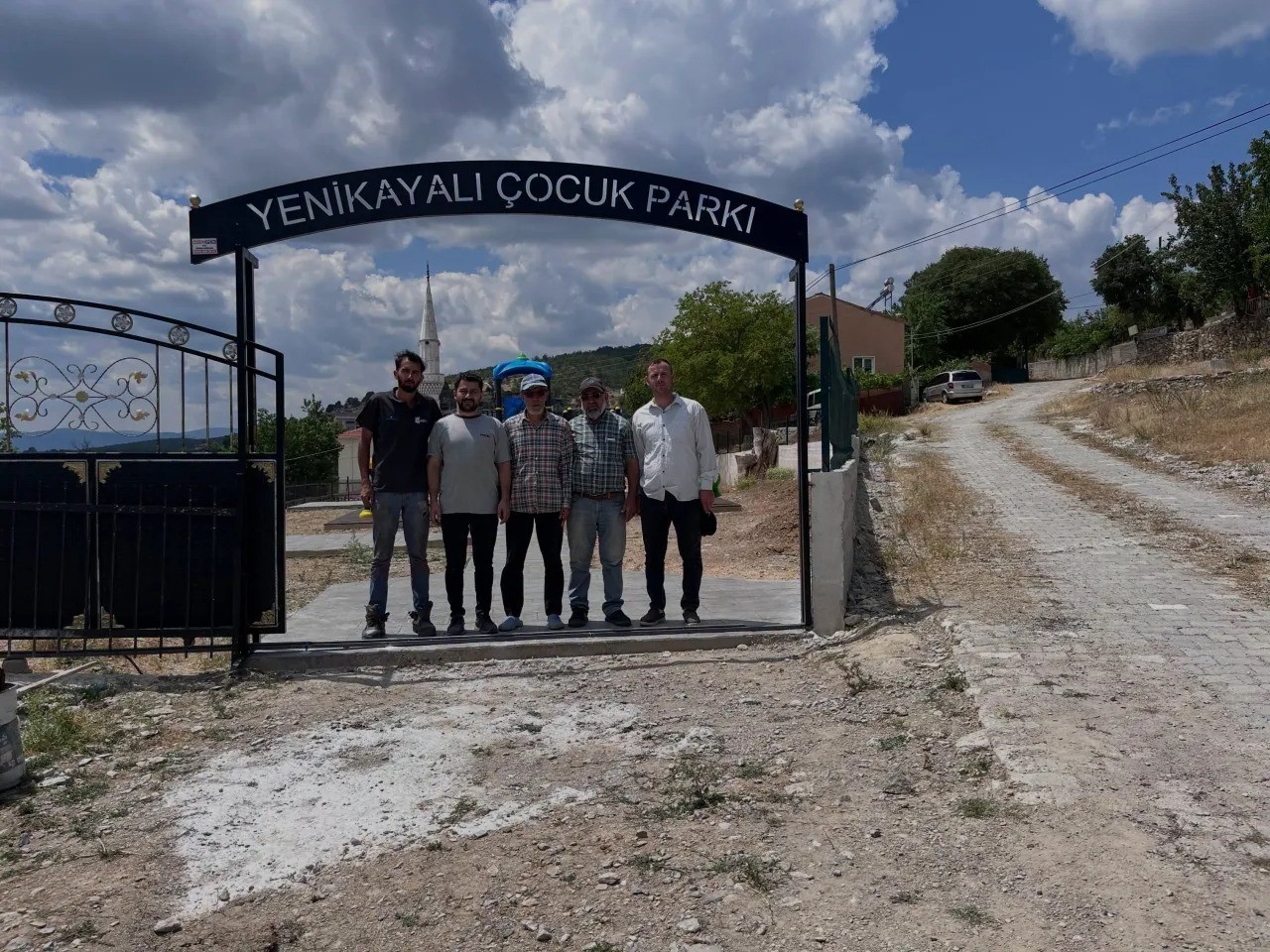 Boyabat’ta köy çocuklarına yeni oyun parkı