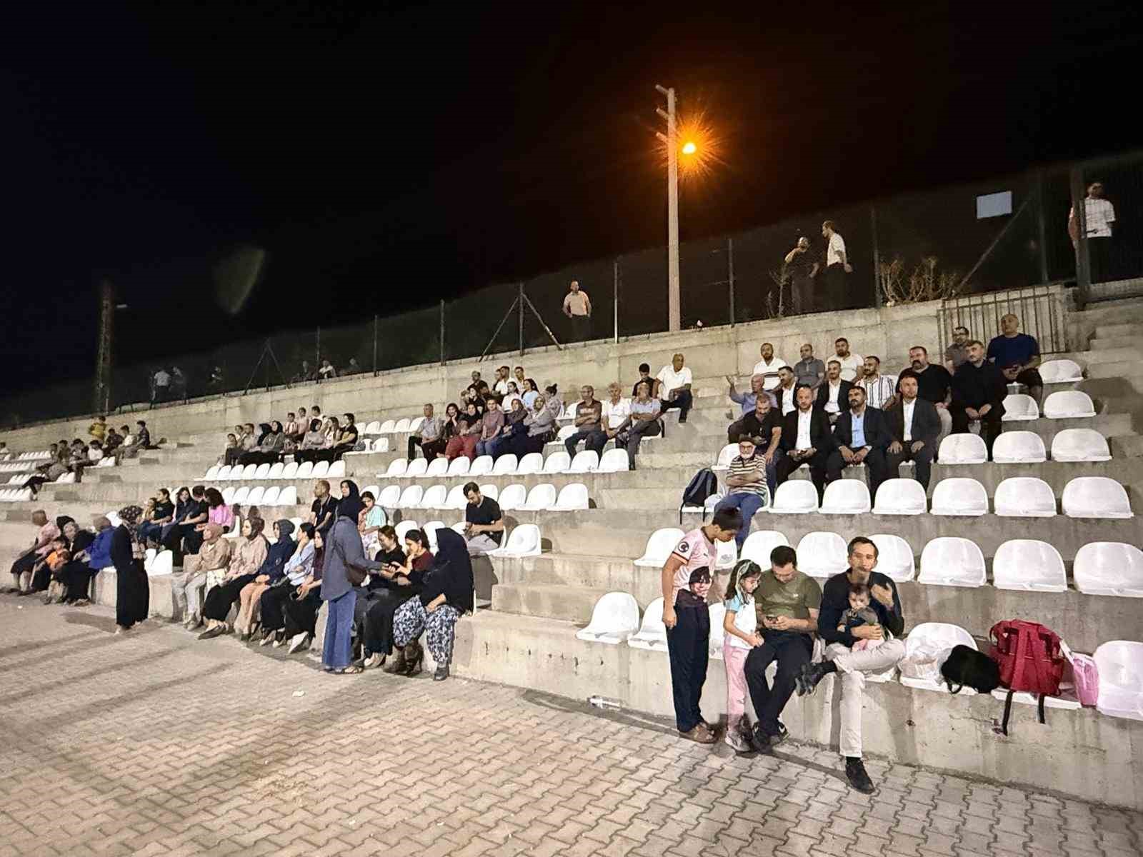Yusuf Tarık Gül anısına futbol turnuvası