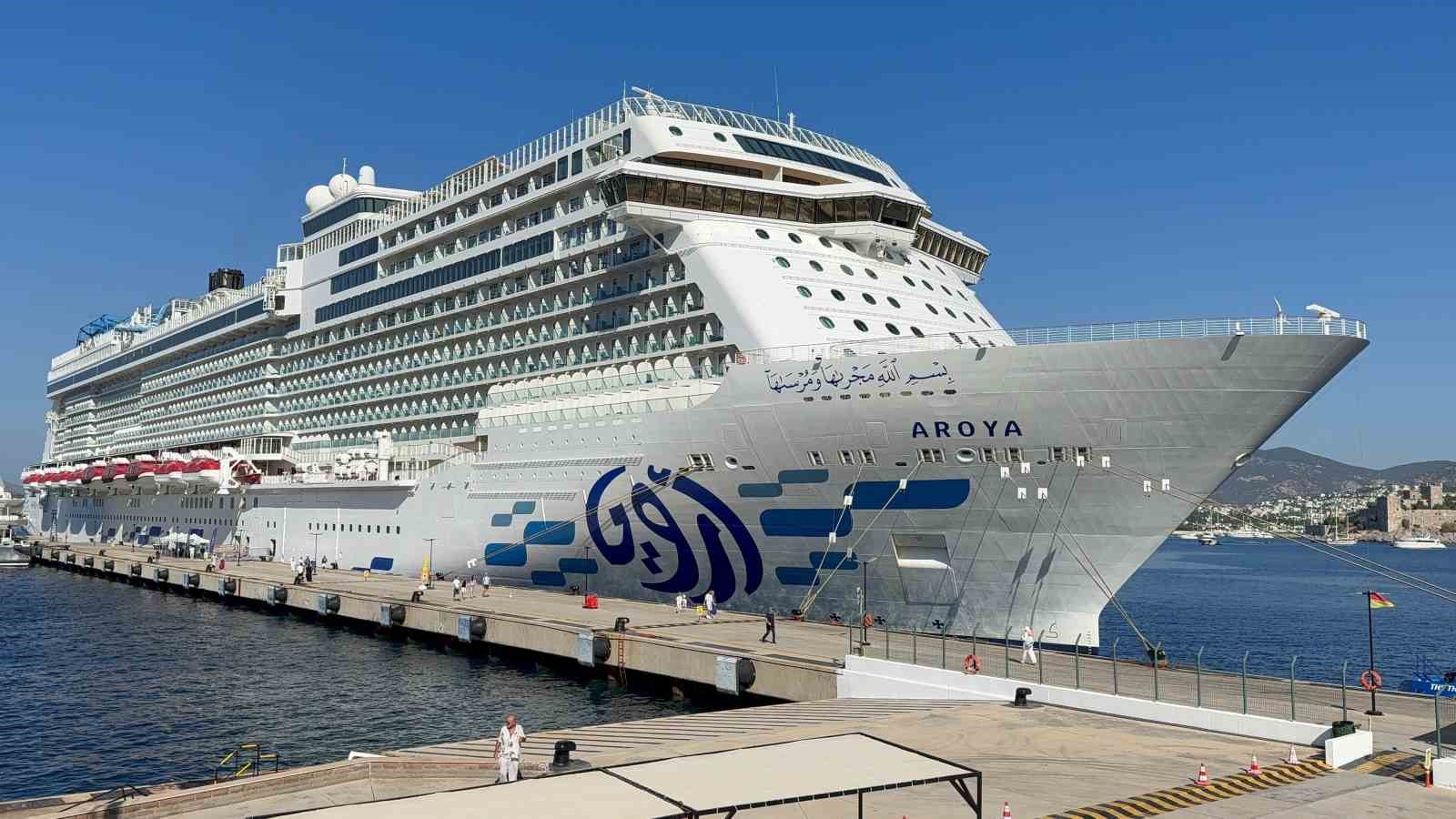 Bodrum turizmde gücünü korudu: İlk 6 ayda 416 bin yabancı turist, Temmuz’da nüfus 800 bine dayandı