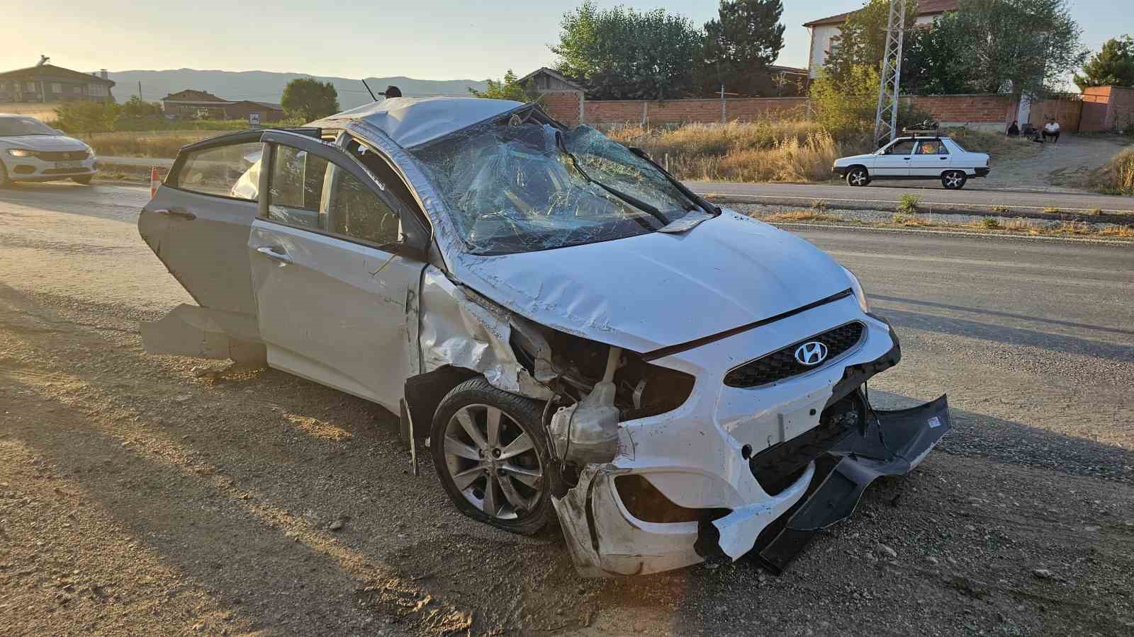 Kastamonu’da iki otomobil çarpıştı: 2 yaralı
