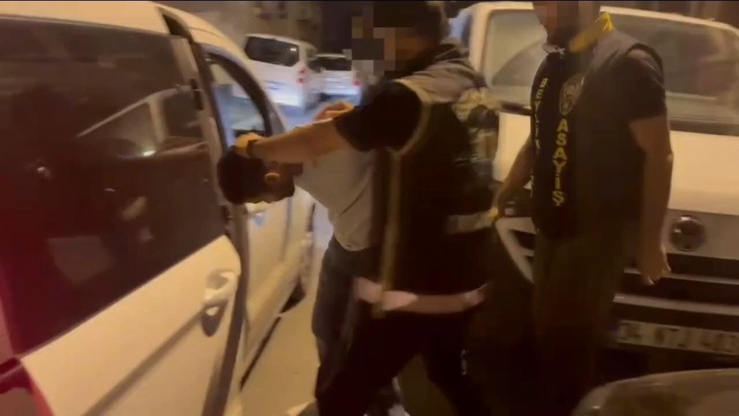 İstanbul Emniyet’inden suç örgütlerine operasyon: 28 gözaltı