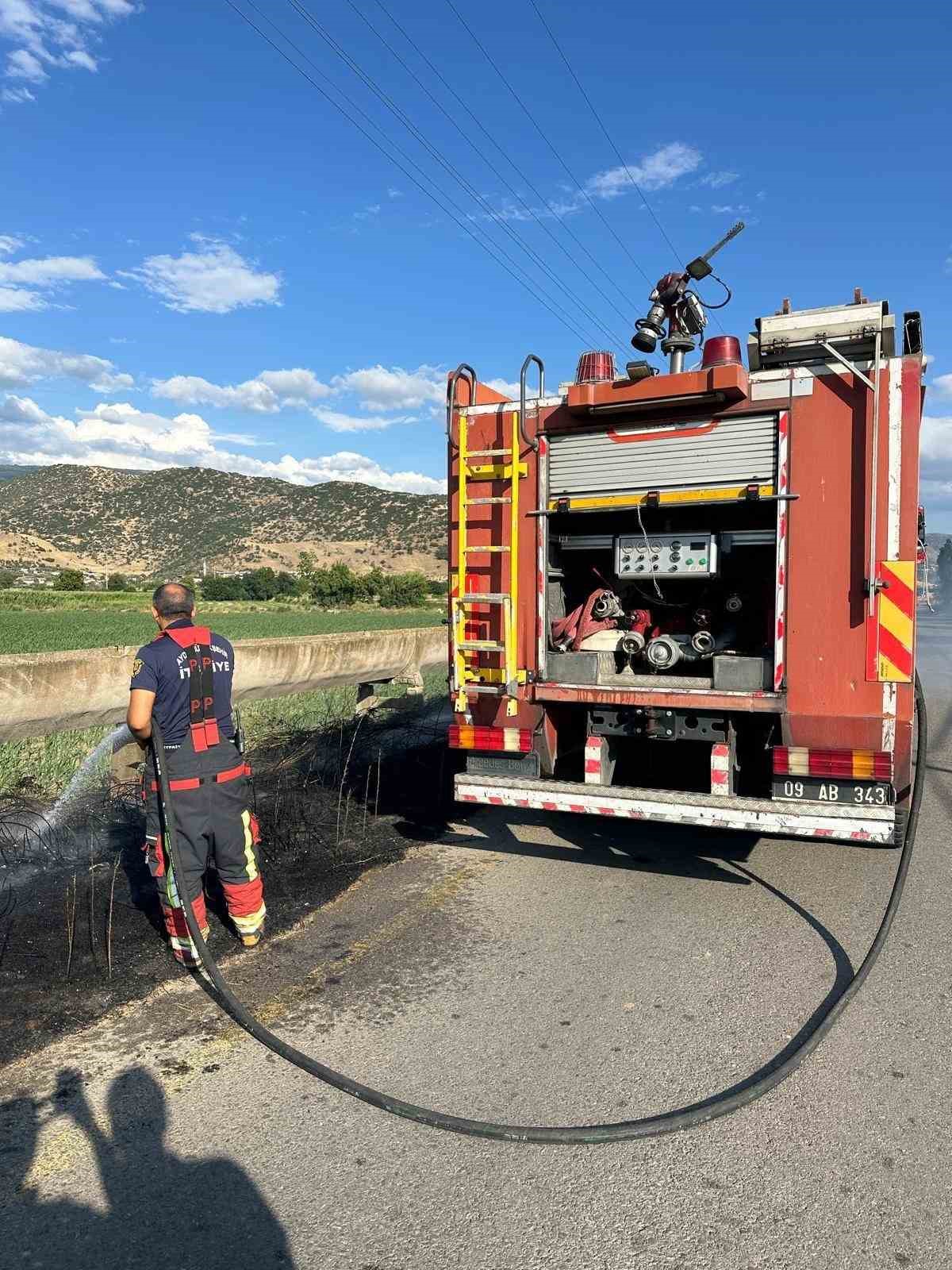 Aydın Büyükşehir İtfaiyesi 8 günde 445 yangına müdahale etti