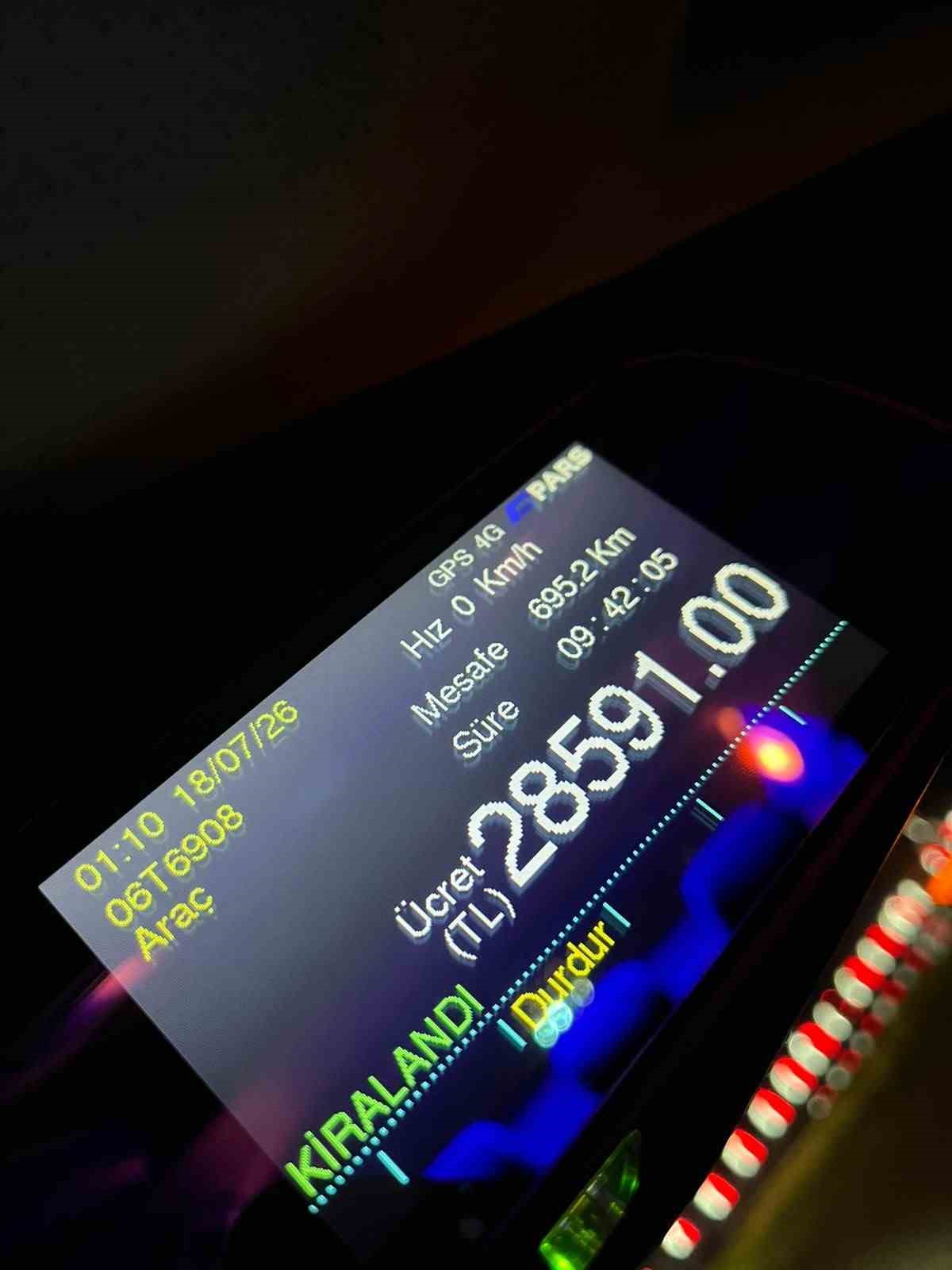 Ankara’da başlayan taksi yolculuğu Giresun’da sona erdi: Taksimetre 28 bin 591 lira yazdı