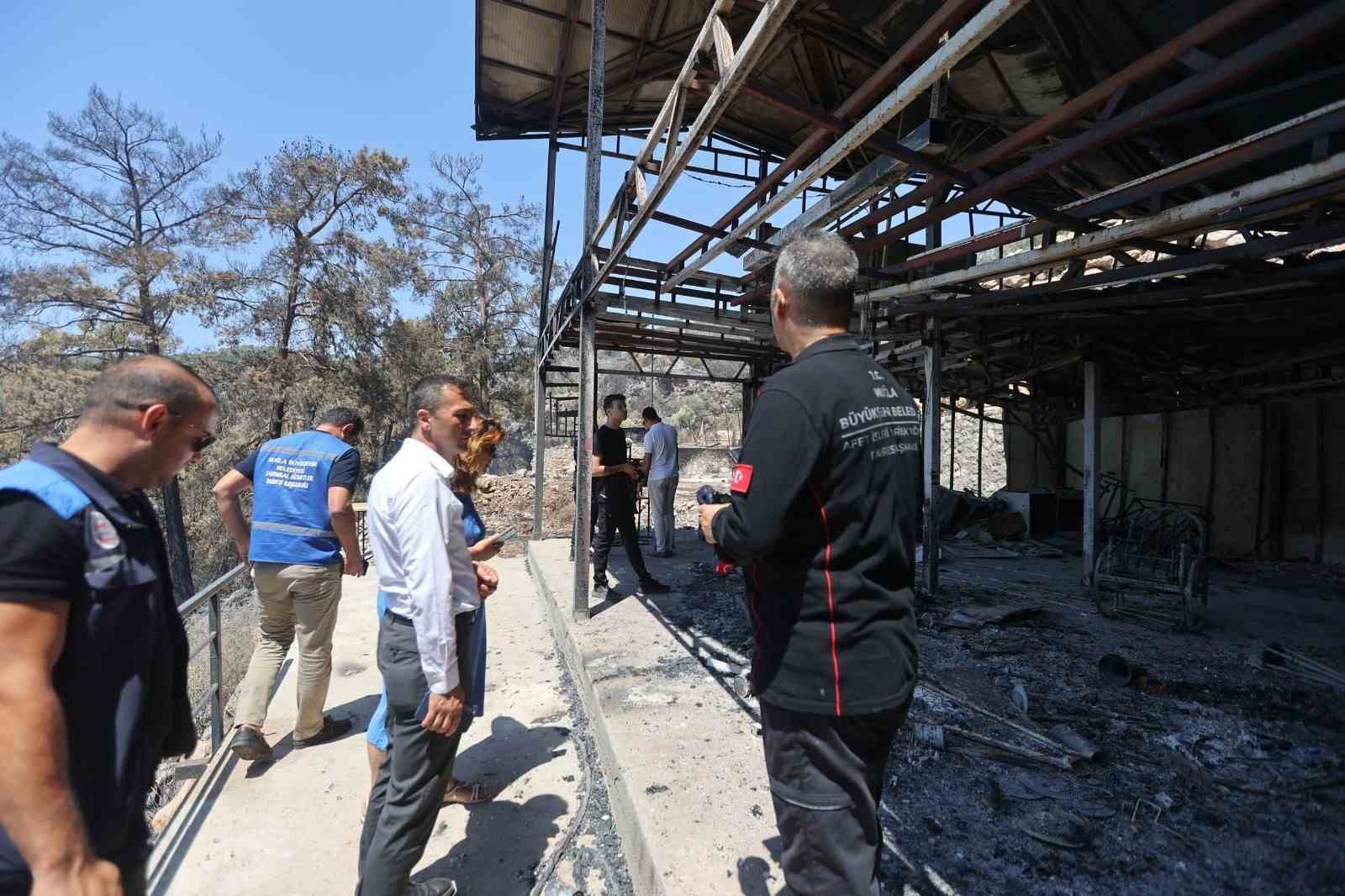 Muğla Büyükşehir Belediyesi’nden yangın bölgesinde hasar tespiti çalışması